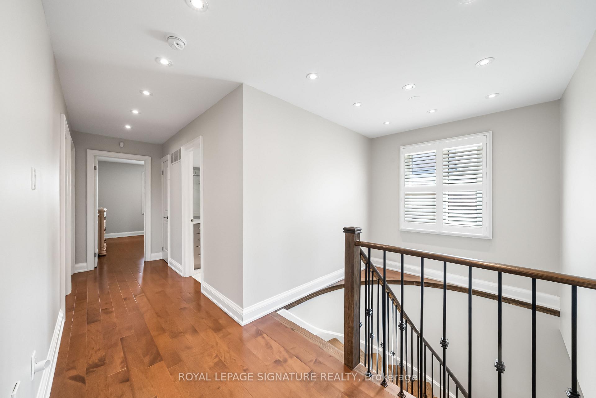Photo 16 of 21 Sonny Street, Vaughan, Maple — HOMEH