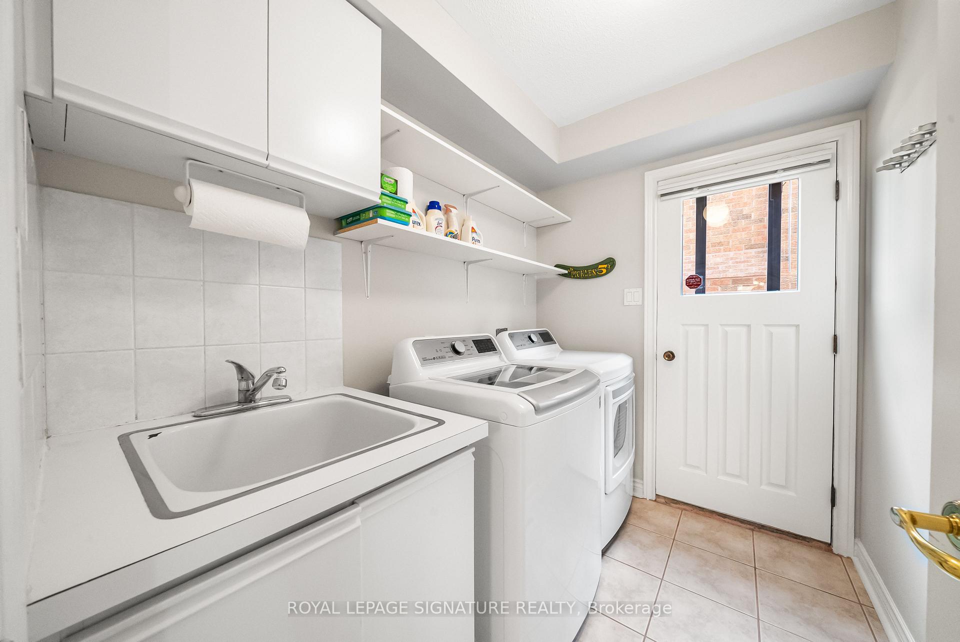 Photo 18 of 21 Sonny Street, Vaughan, Maple — HOMEH