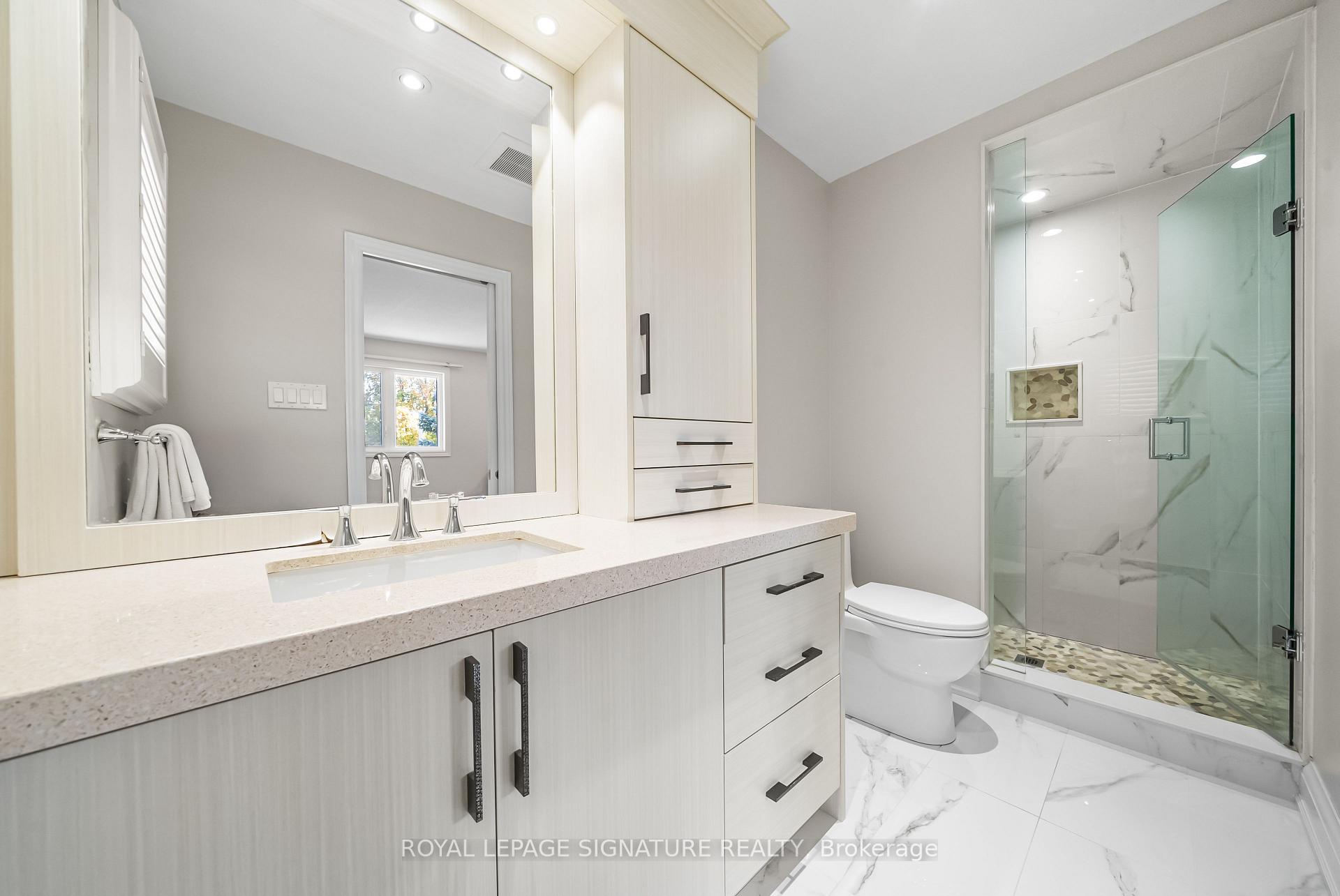 Photo 25 of 21 Sonny Street, Vaughan, Maple — HOMEH
