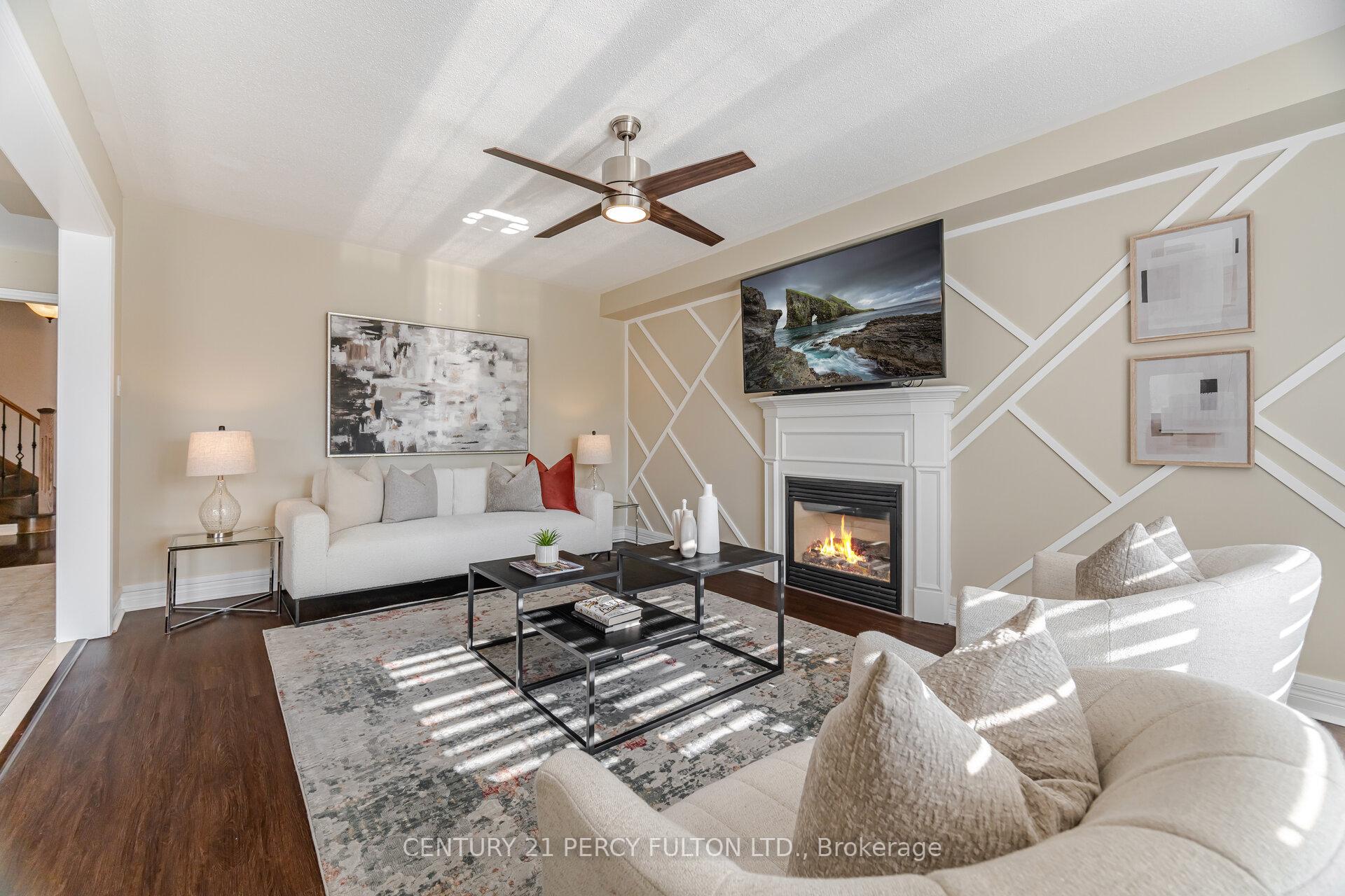 Photo 13 of 50 Cottage Crescent, Whitby, Rolling Acres — HOMEH