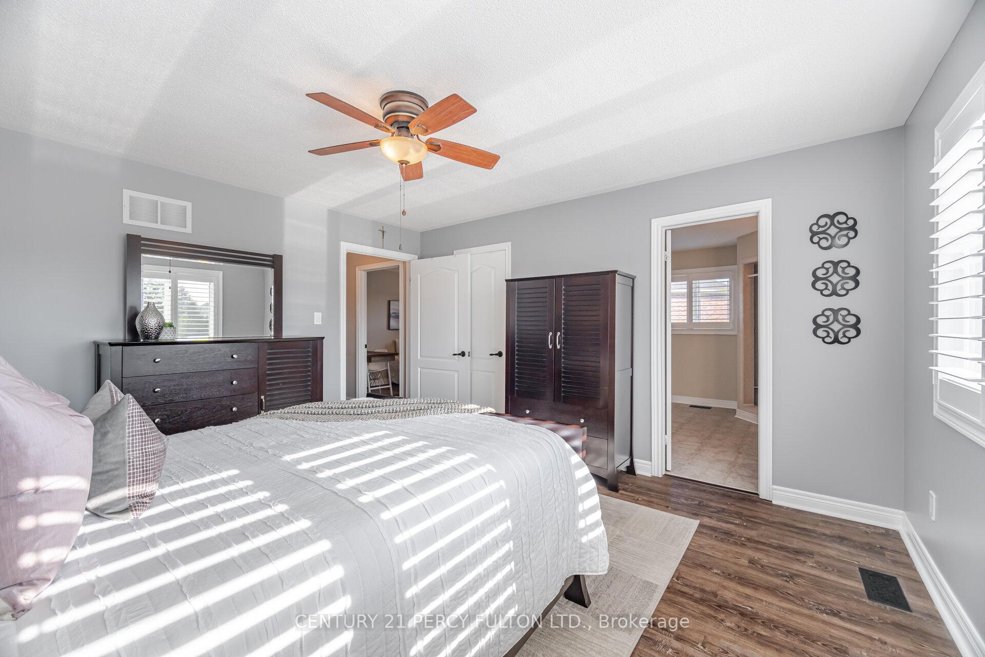 Photo 18 of 50 Cottage Crescent, Whitby, Rolling Acres — HOMEH