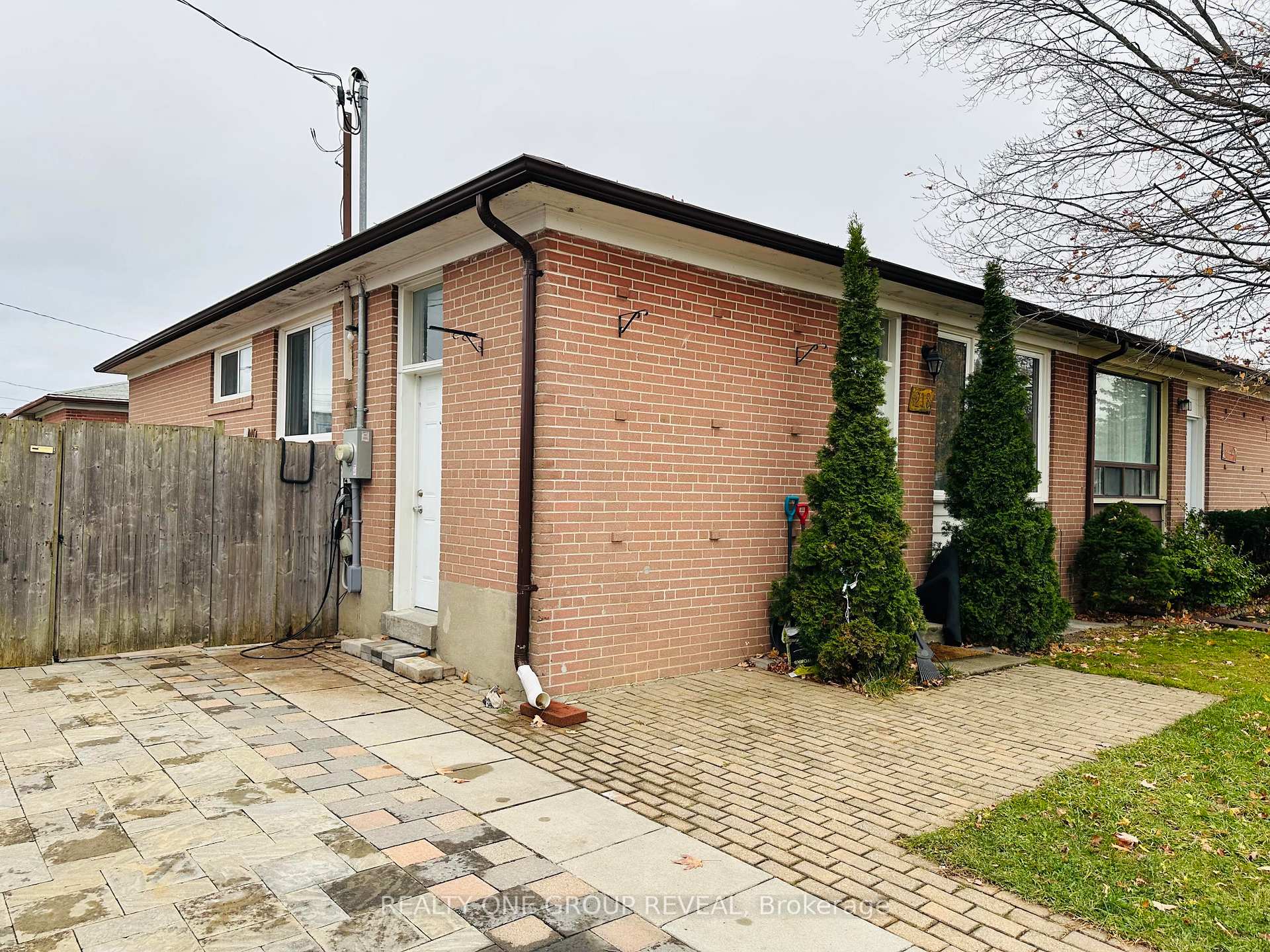 Photo 1 of Unit BSMT, 218 Rosedale Drive, Whitby, Downtown Whitby — HOMEH