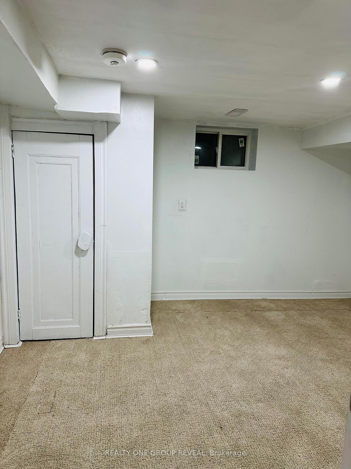 Photo 6 of Unit BSMT, 218 Rosedale Drive, Whitby, Downtown Whitby — HOMEH