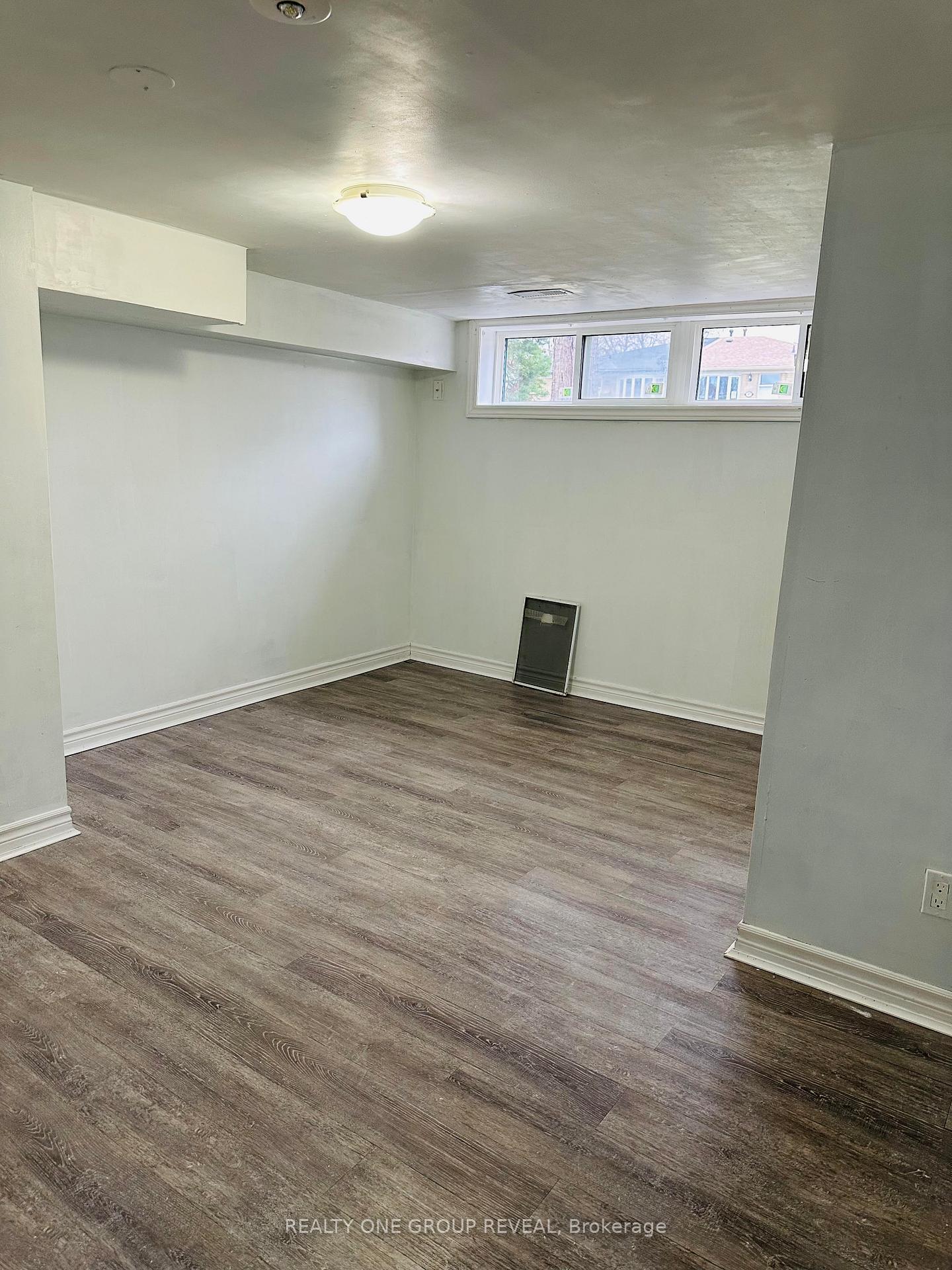 Photo 9 of Unit BSMT, 218 Rosedale Drive, Whitby, Downtown Whitby — HOMEH