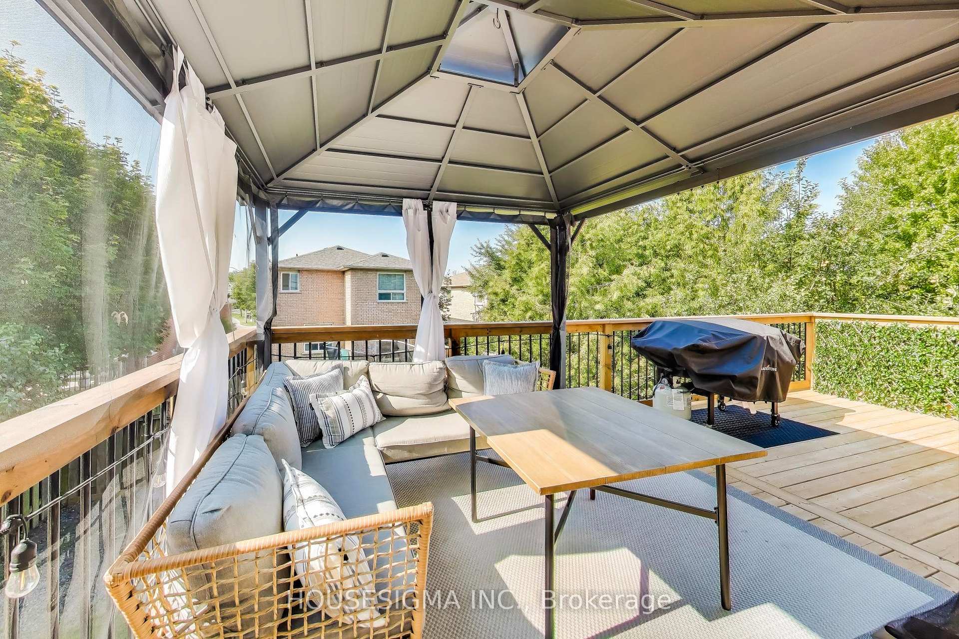 Photo 11 of 155 Cunningham Drive, Barrie, Ardagh — HOMEH
