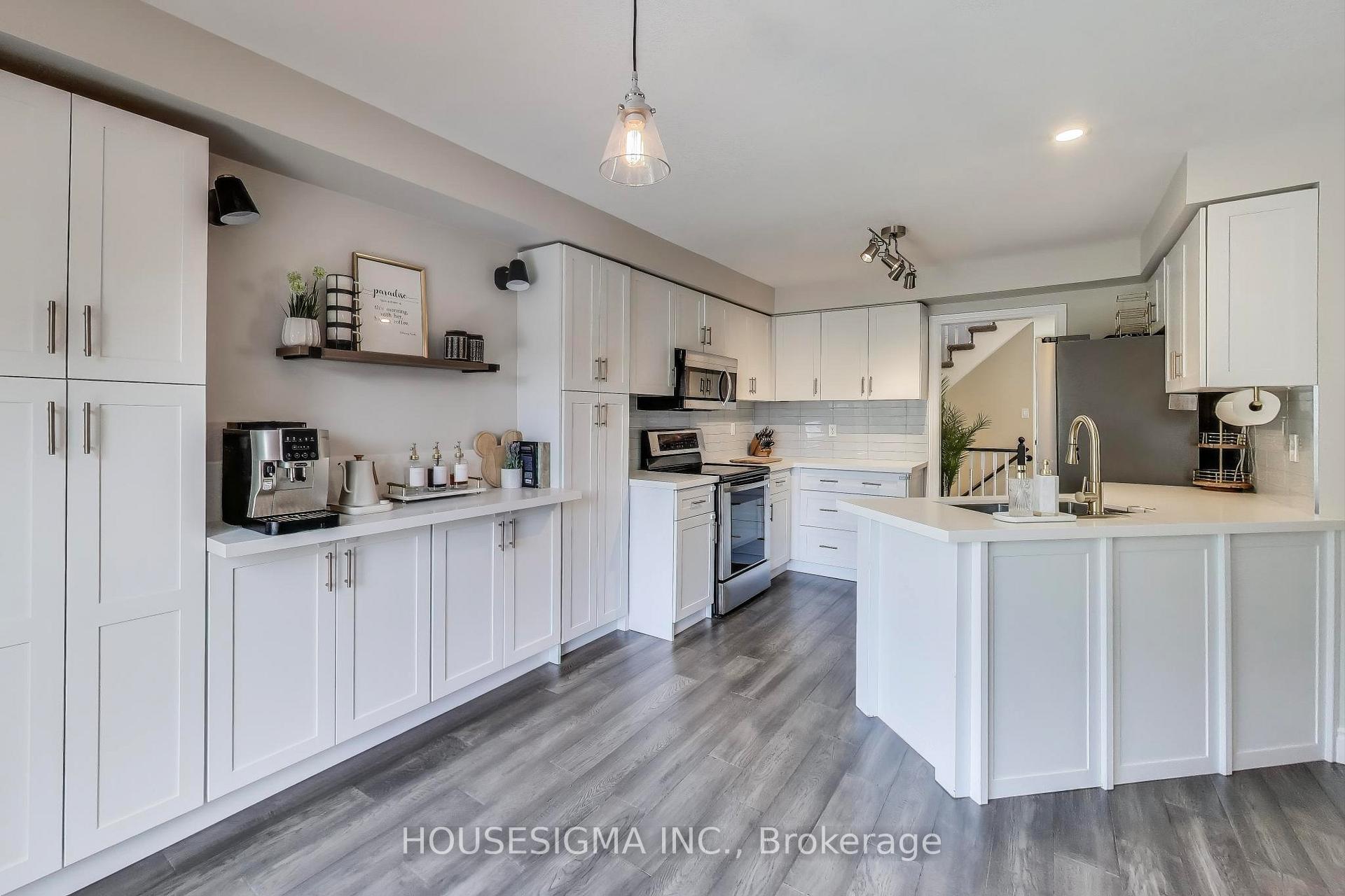 Photo 14 of 155 Cunningham Drive, Barrie, Ardagh — HOMEH