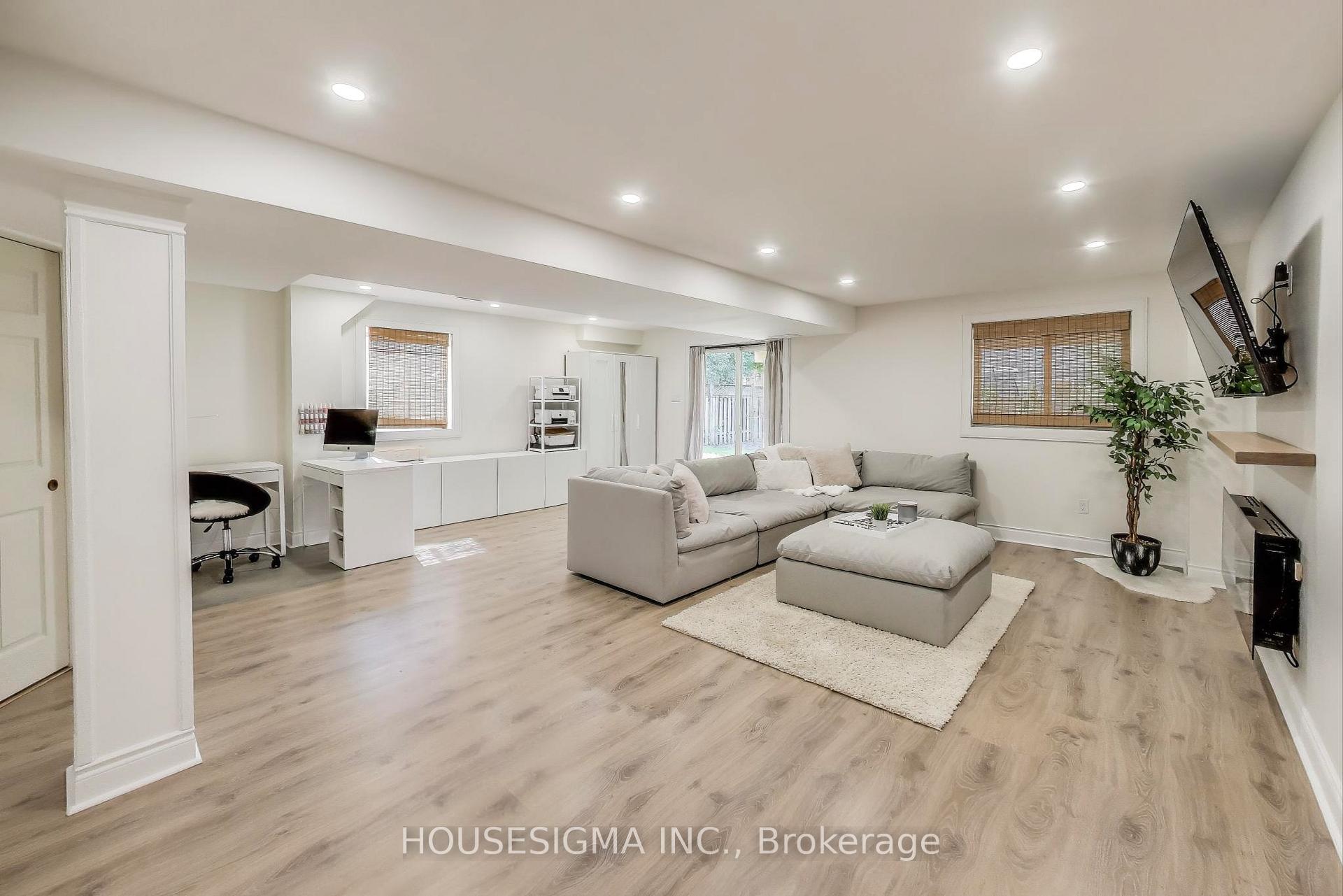 Photo 22 of 155 Cunningham Drive, Barrie, Ardagh — HOMEH
