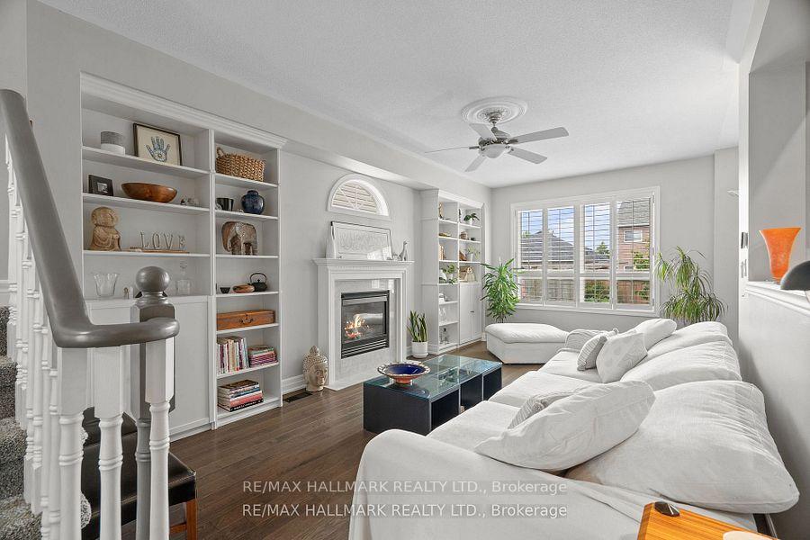 Photo 2 of 83 Tunney Place, Whitby, Brooklin — HOMEH
