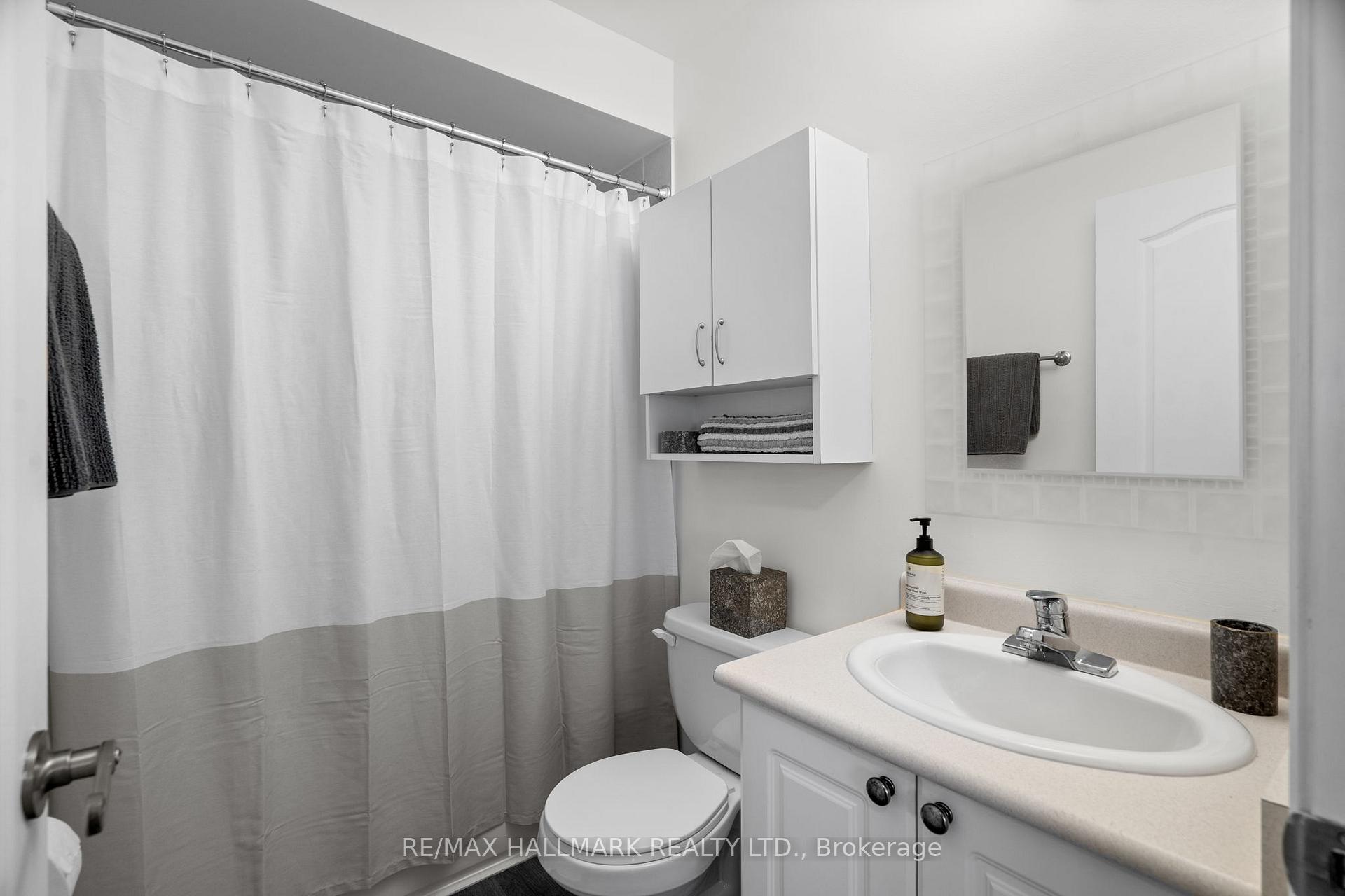 Photo 33 of 83 Tunney Place, Whitby, Brooklin — HOMEH