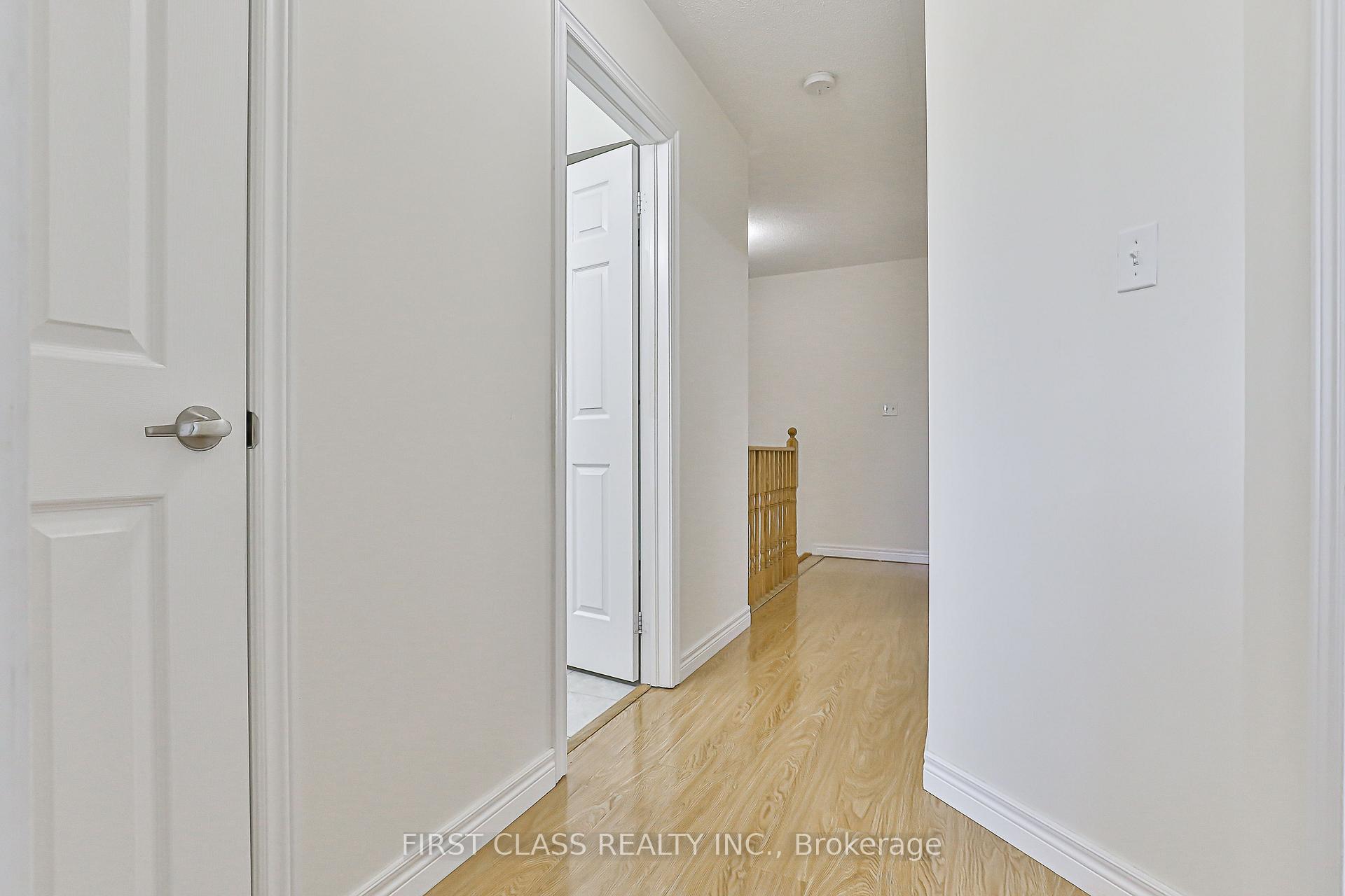 Photo 25 of 35 Kirkland Place, Whitby, Williamsburg — HOMEH