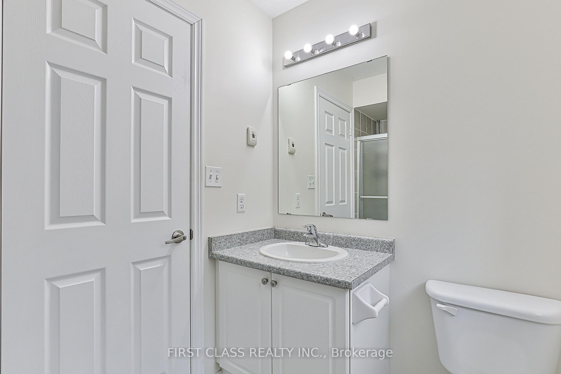 Photo 37 of 35 Kirkland Place, Whitby, Williamsburg — HOMEH