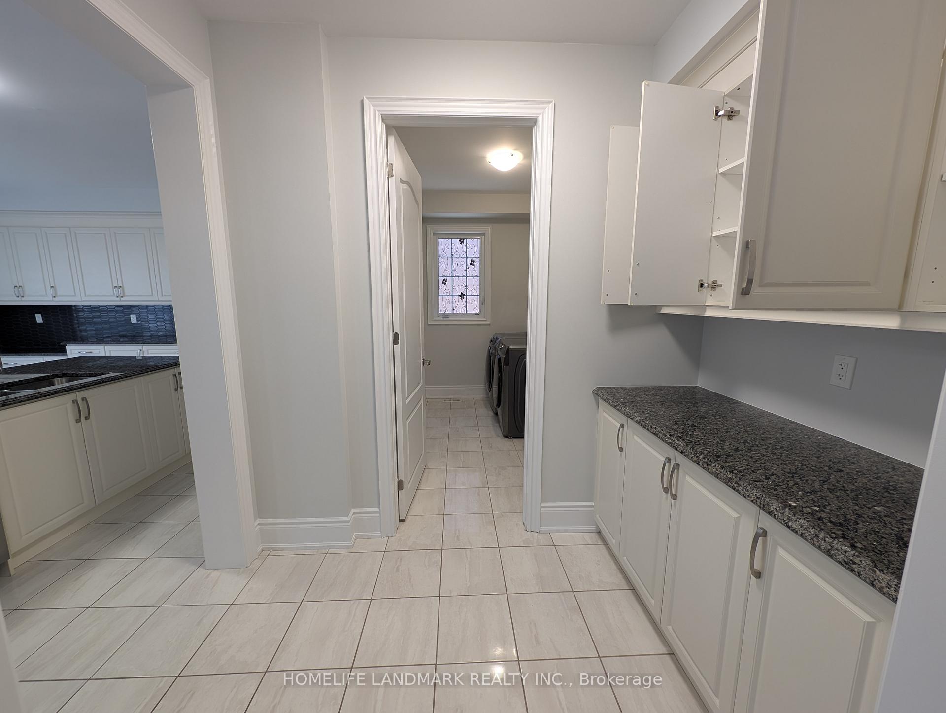 Photo 10 of 189 Faust Ridge, Vaughan, Kleinburg — HOMEH