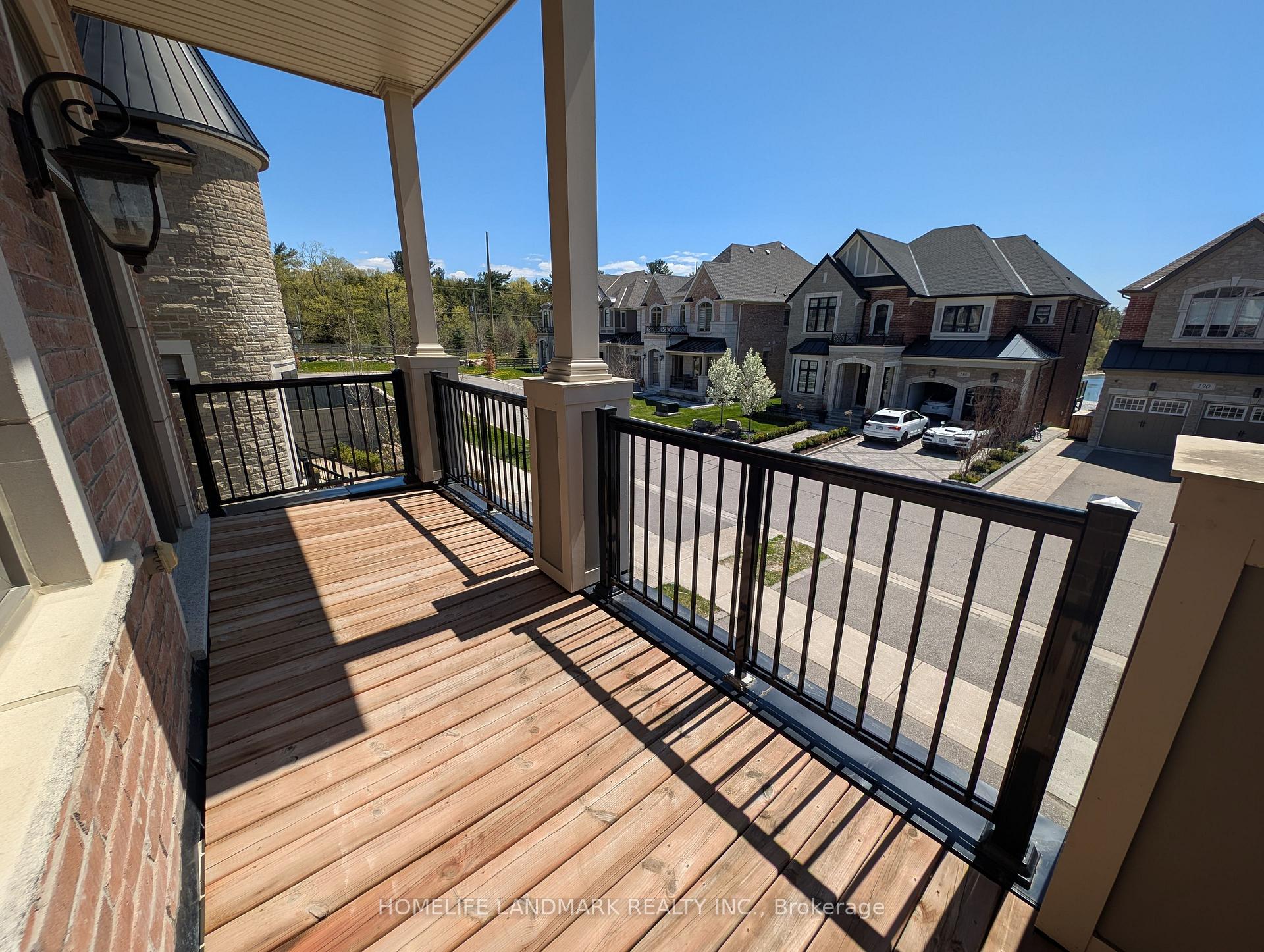 Photo 17 of 189 Faust Ridge, Vaughan, Kleinburg — HOMEH