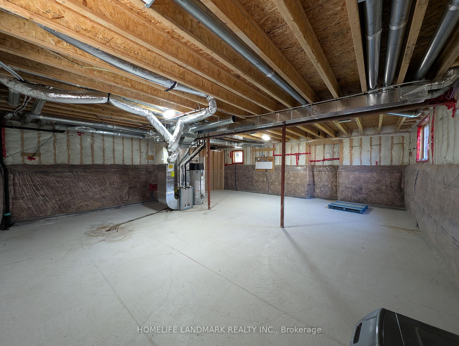 Photo 32 of 189 Faust Ridge, Vaughan, Kleinburg — HOMEH