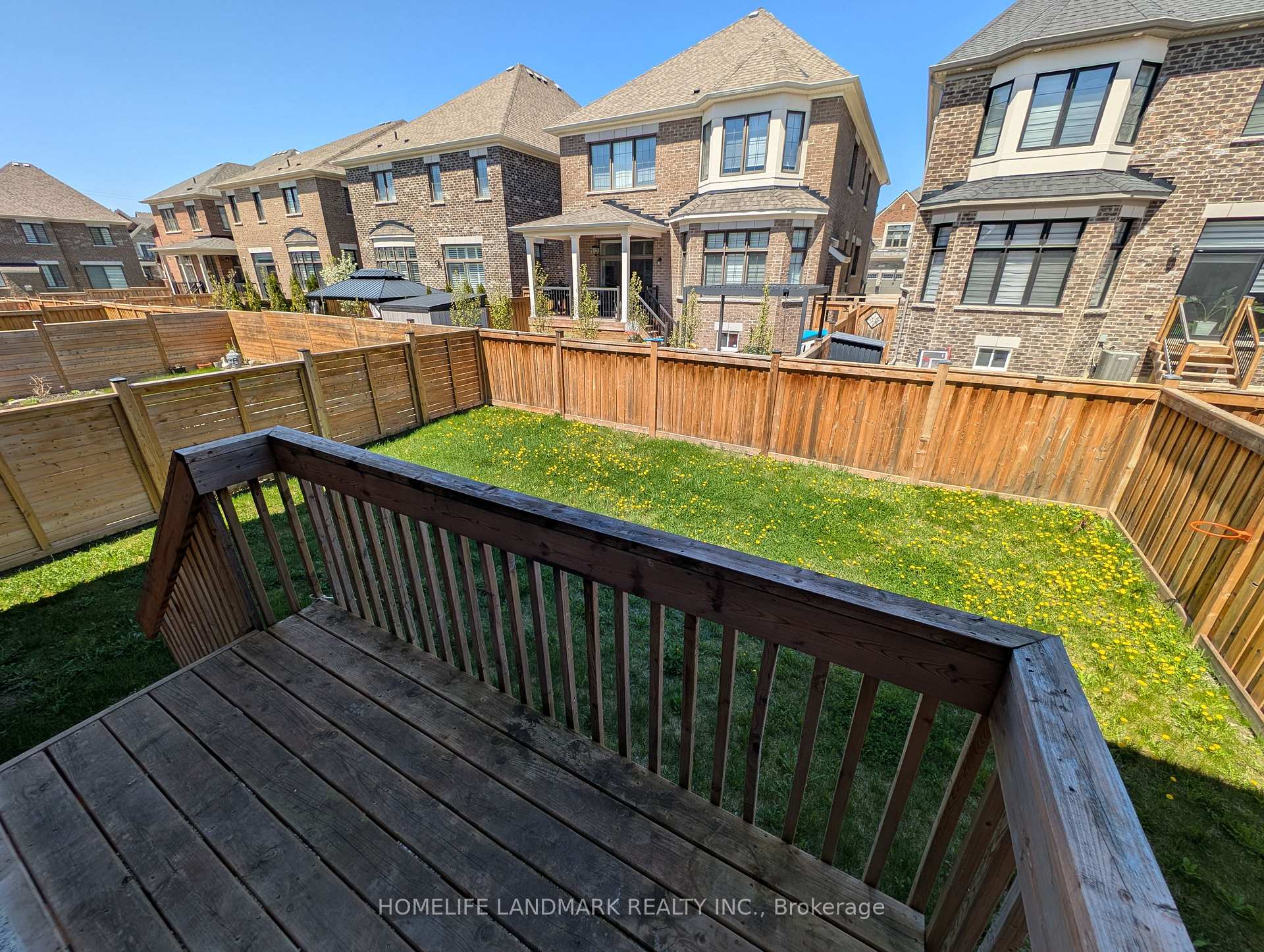 Photo 33 of 189 Faust Ridge, Vaughan, Kleinburg — HOMEH