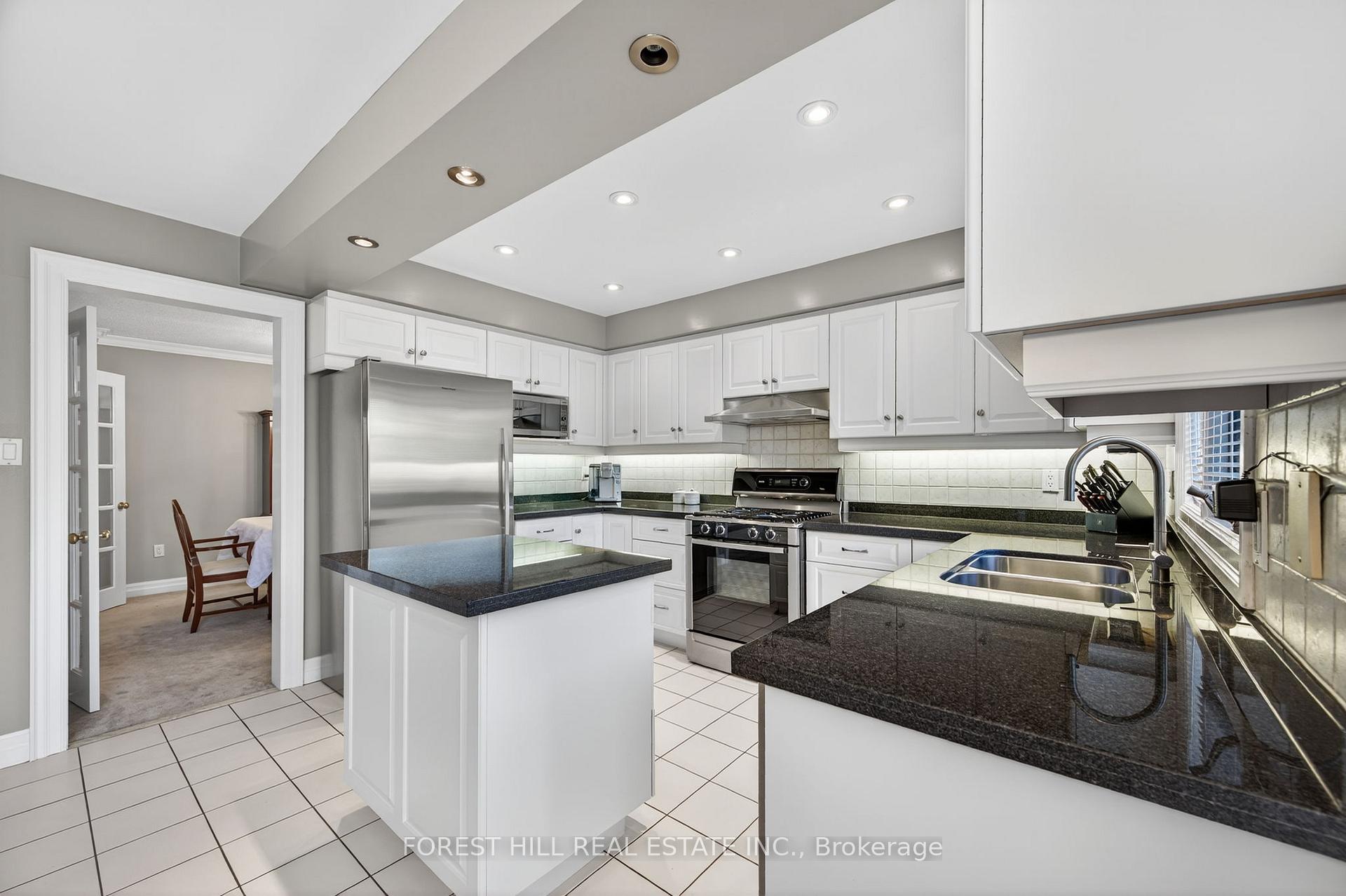 Photo 5 of 163 Corner Ridge Road, Aurora, Aurora Highlands — HOMEH