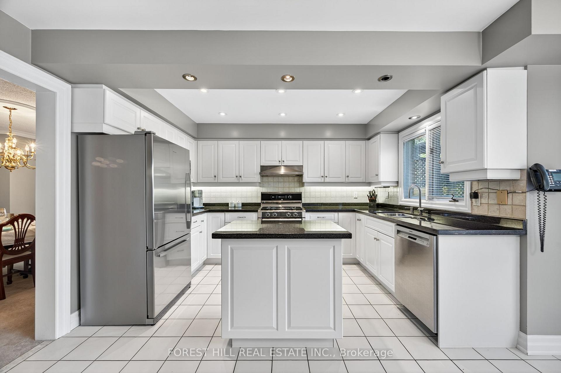 Photo 7 of 163 Corner Ridge Road, Aurora, Aurora Highlands — HOMEH