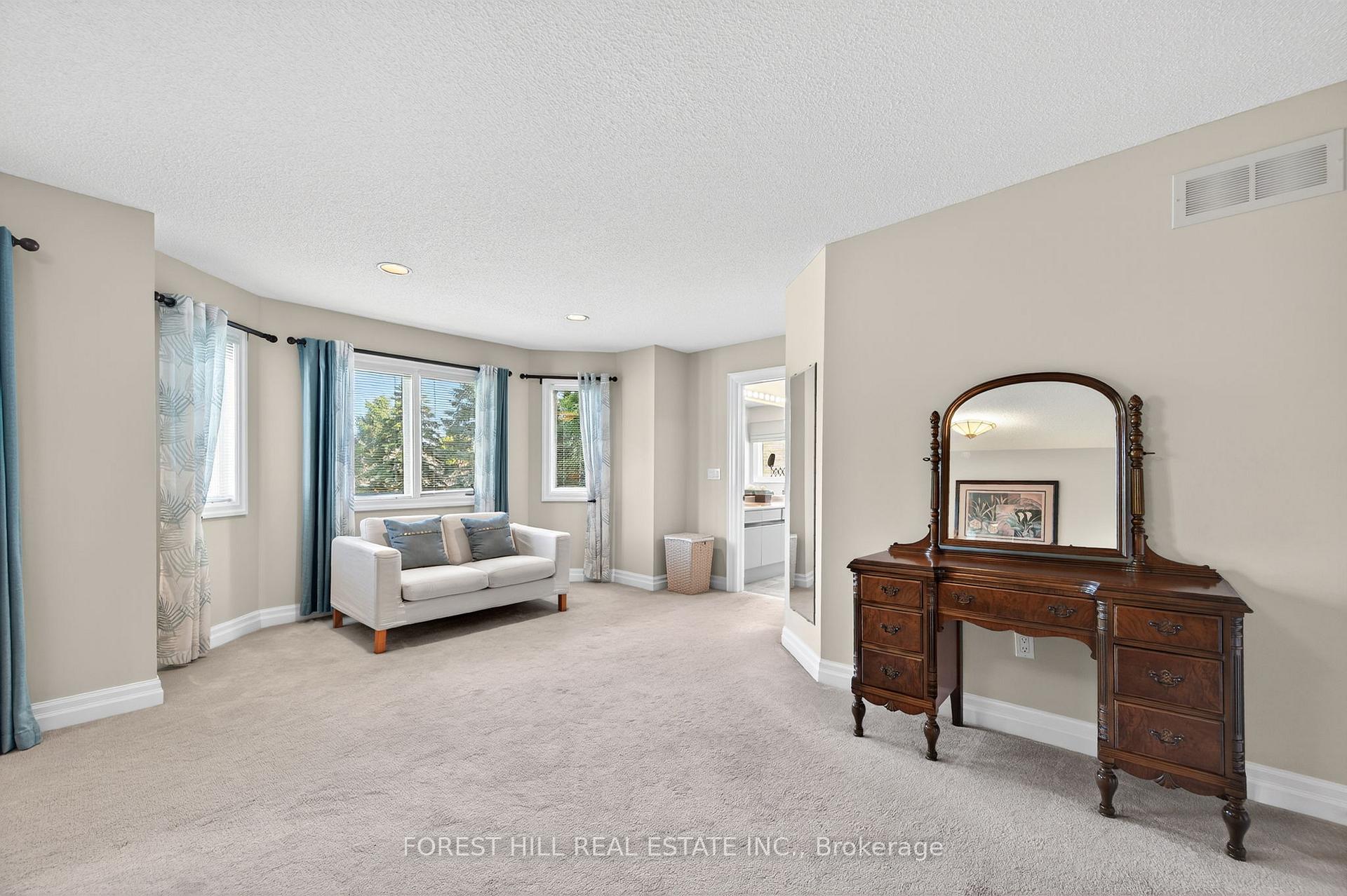 Photo 22 of 163 Corner Ridge Road, Aurora, Aurora Highlands — HOMEH