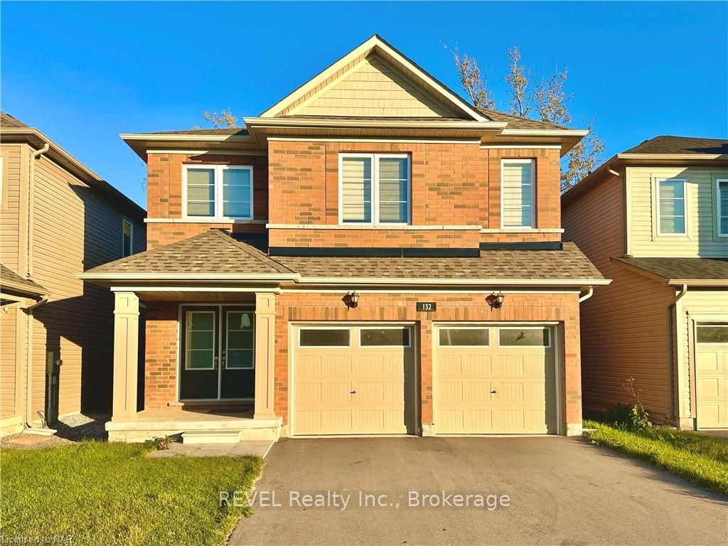 Front of 132 Cottonwood Crescent