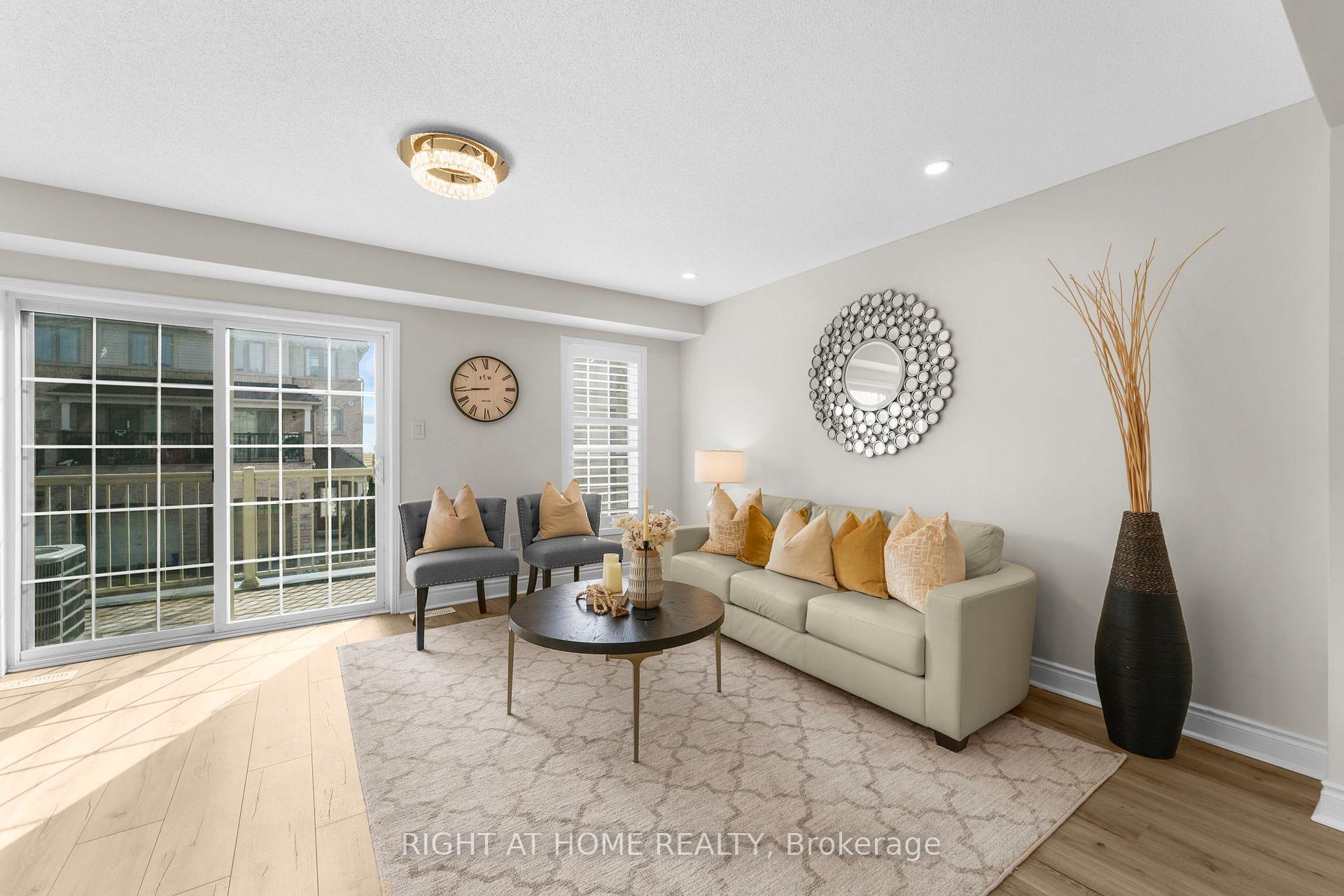 Photo 12 of 27 Hesketh Road, Ajax, Central East — HOMEH