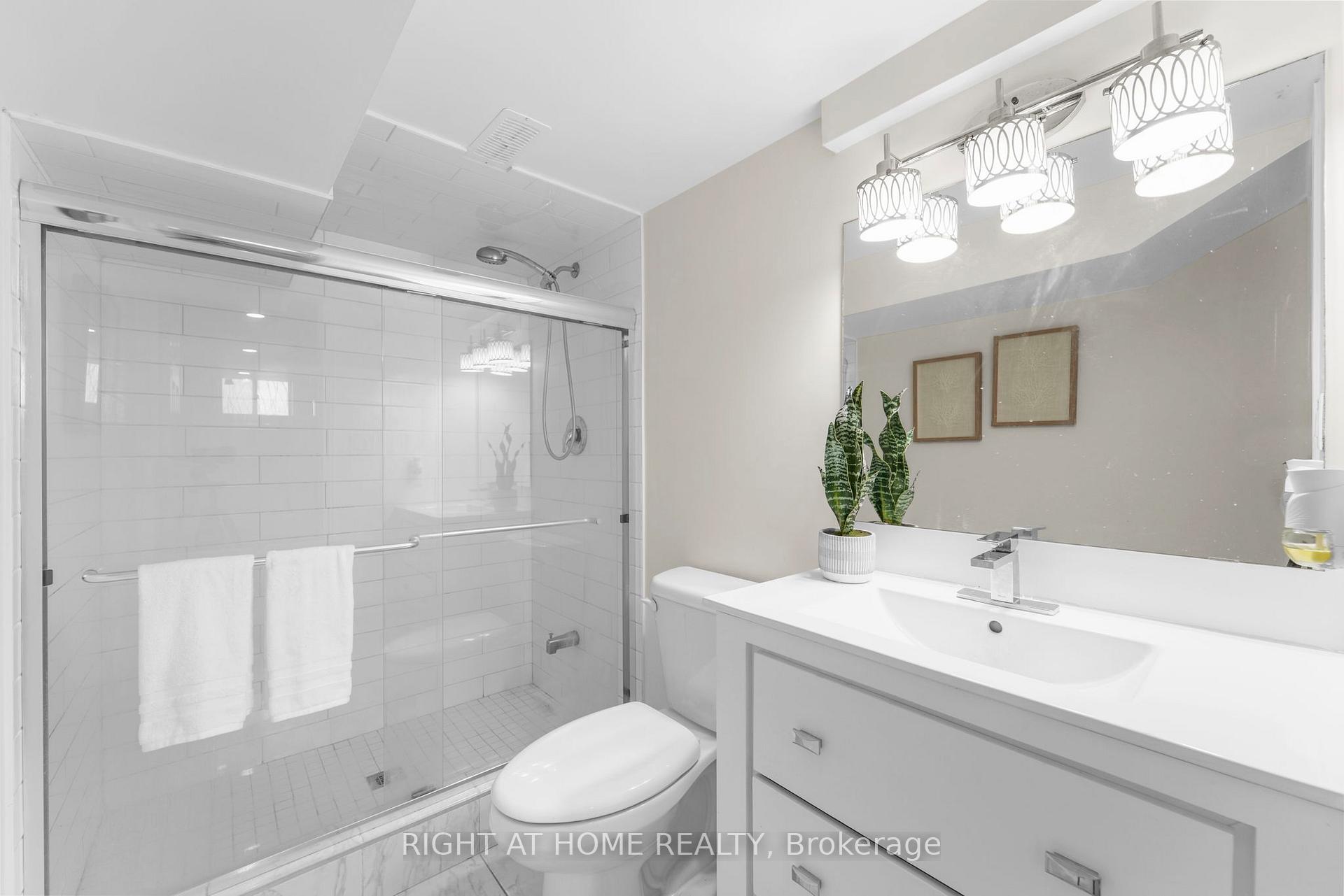 Photo 21 of 27 Hesketh Road, Ajax, Central East — HOMEH