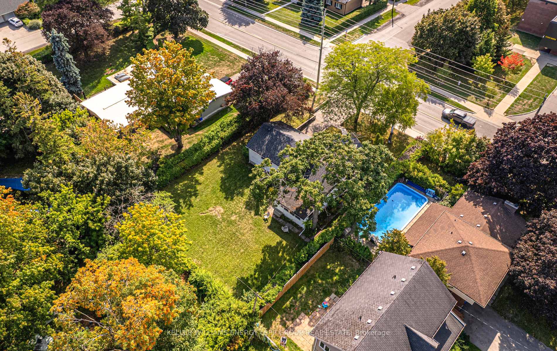 Photo 1 of 707 Henry Street, Whitby, Downtown Whitby — HOMEH