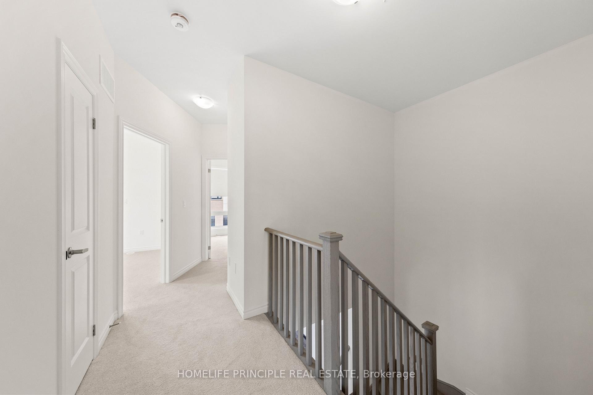 Photo 24 of 98 Inverary Crescent, Vaughan, Elder Mills — HOMEH