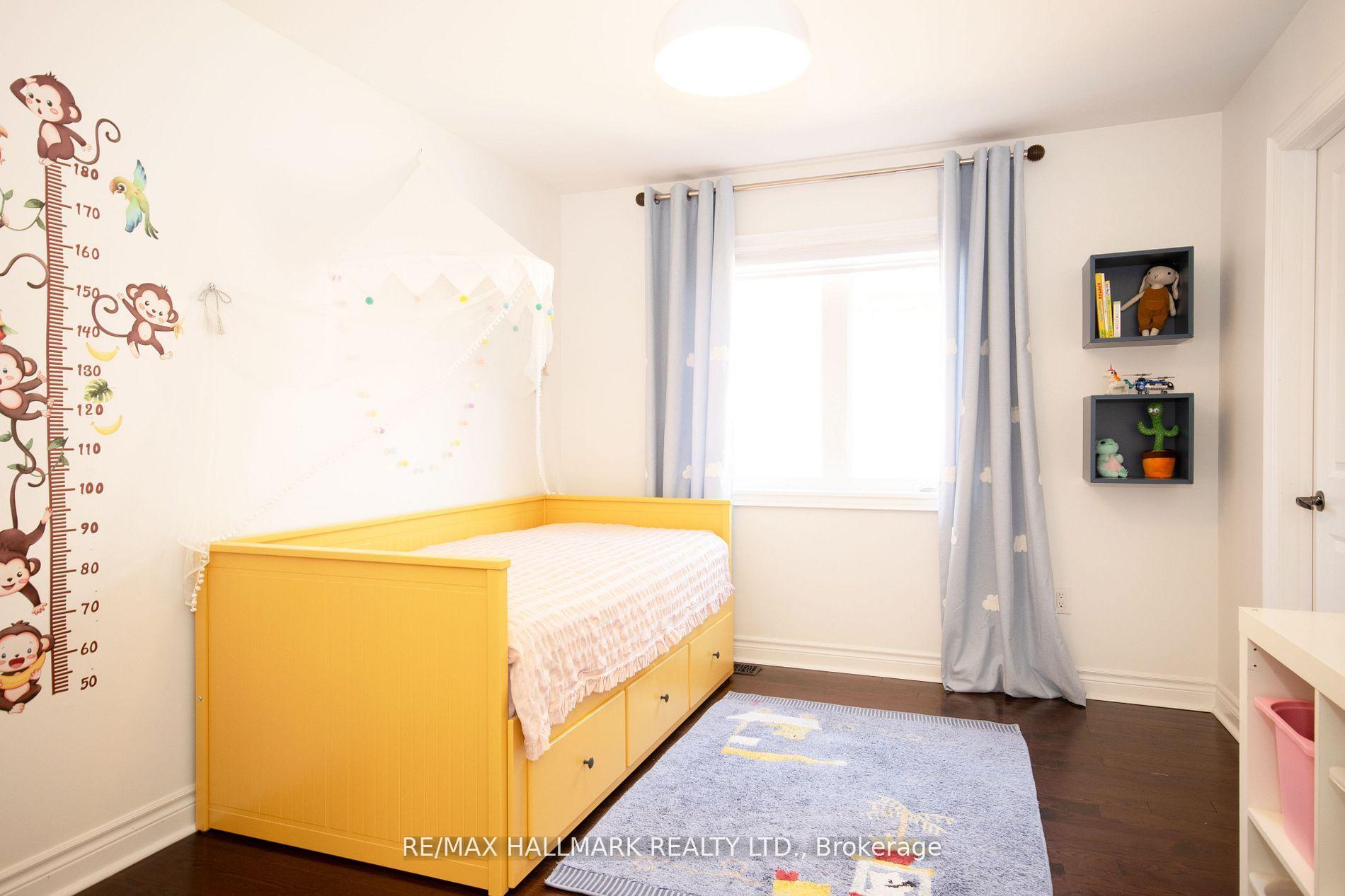 Photo 34 of 128 Wolf Creek Crescent, Vaughan, Patterson — HOMEH