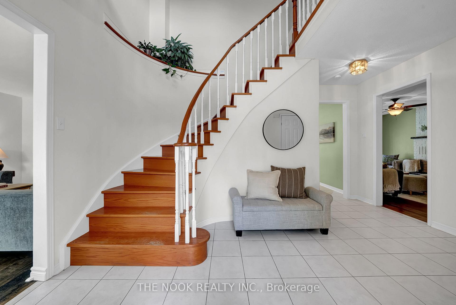 Photo 5 of 42 Robinson Crescent, Whitby, Pringle Creek — HOMEH