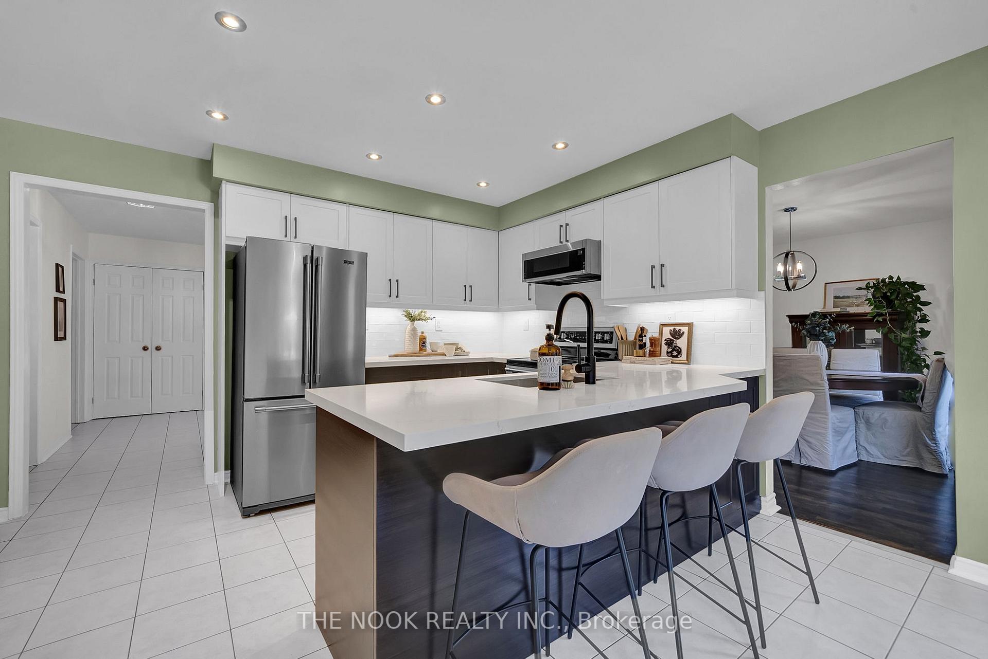 Photo 16 of 42 Robinson Crescent, Whitby, Pringle Creek — HOMEH