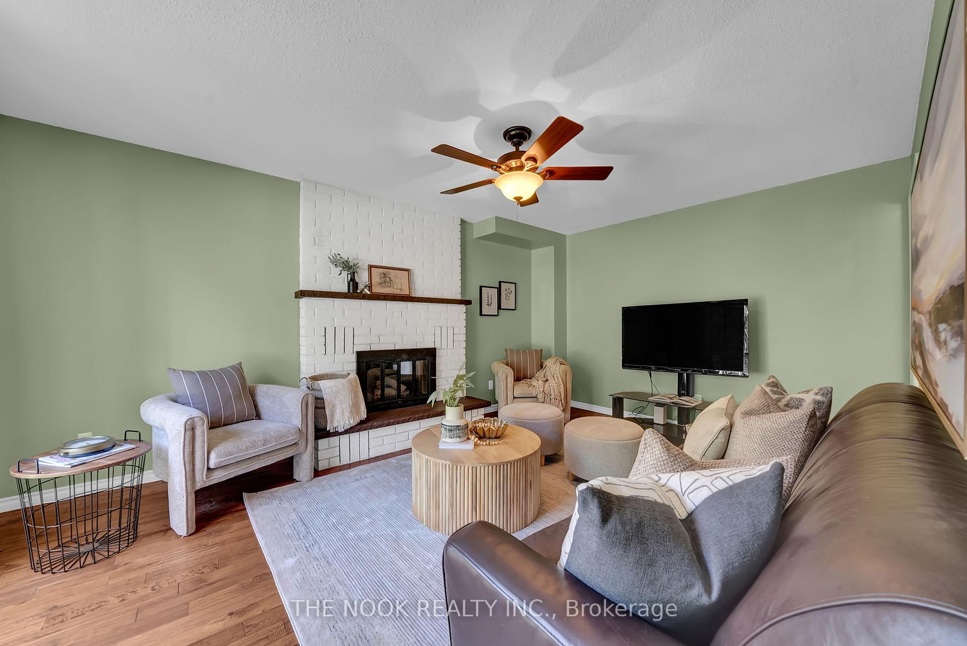 Photo 21 of 42 Robinson Crescent, Whitby, Pringle Creek — HOMEH