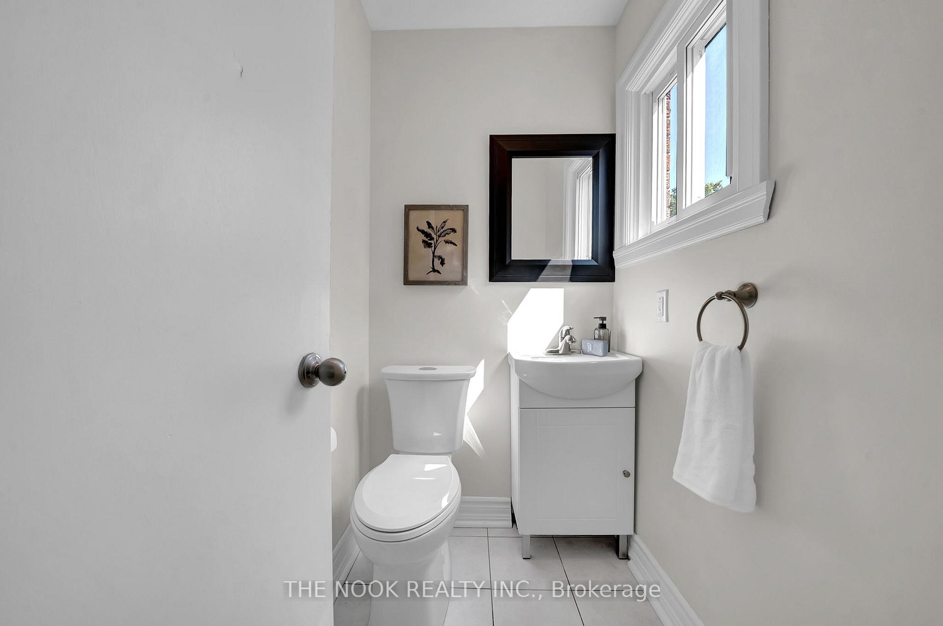 Photo 23 of 42 Robinson Crescent, Whitby, Pringle Creek — HOMEH