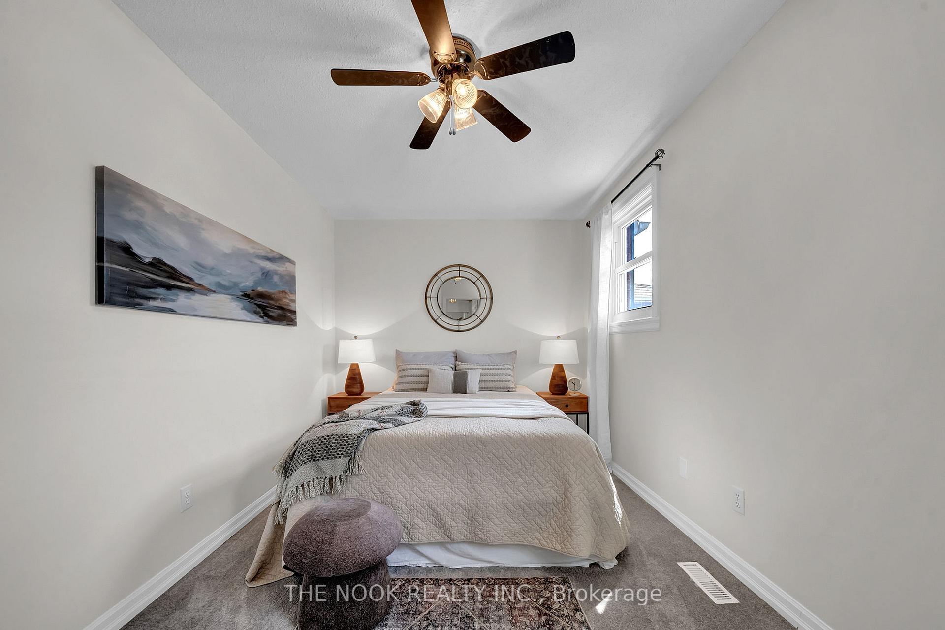 Photo 32 of 42 Robinson Crescent, Whitby, Pringle Creek — HOMEH