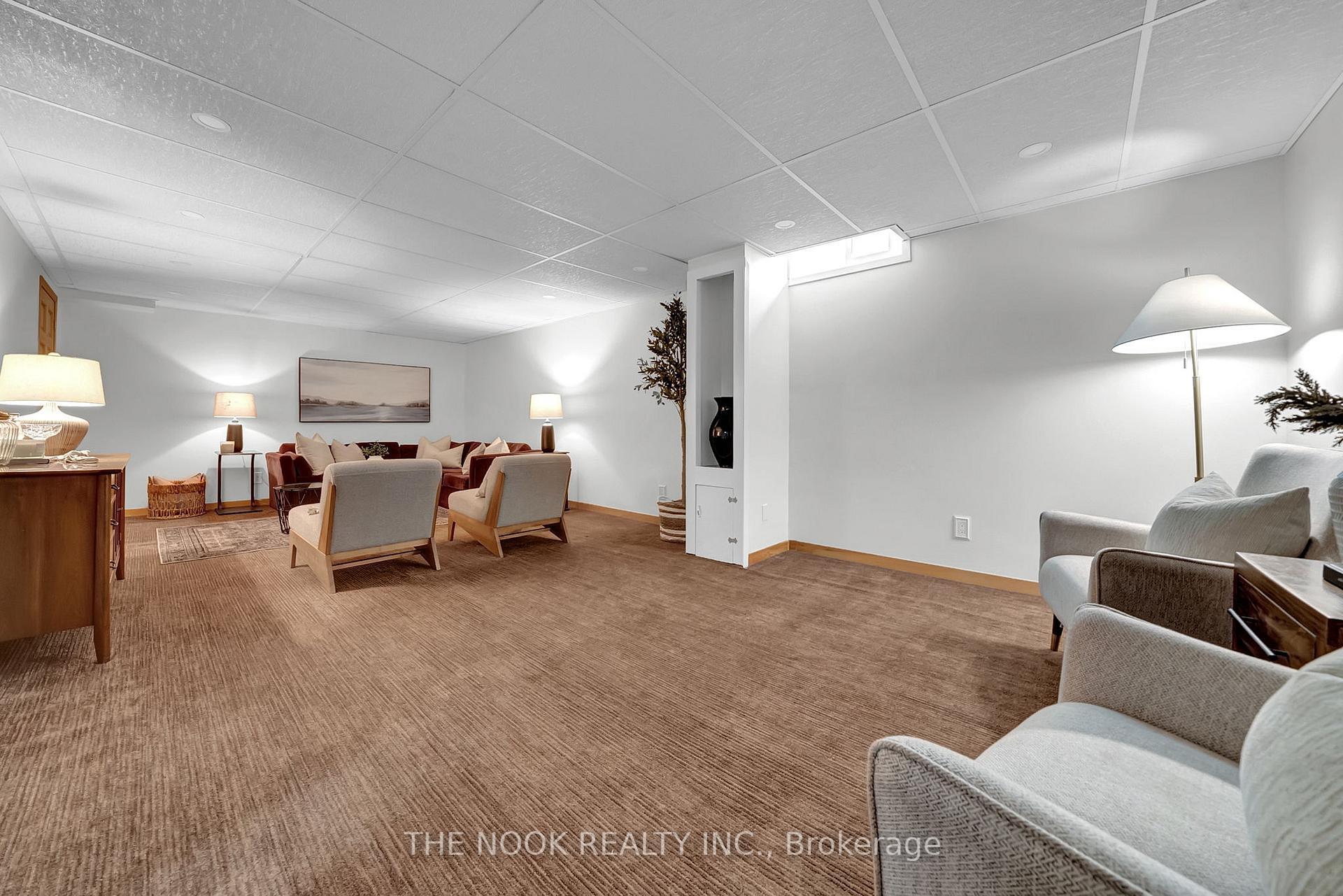 Photo 38 of 42 Robinson Crescent, Whitby, Pringle Creek — HOMEH