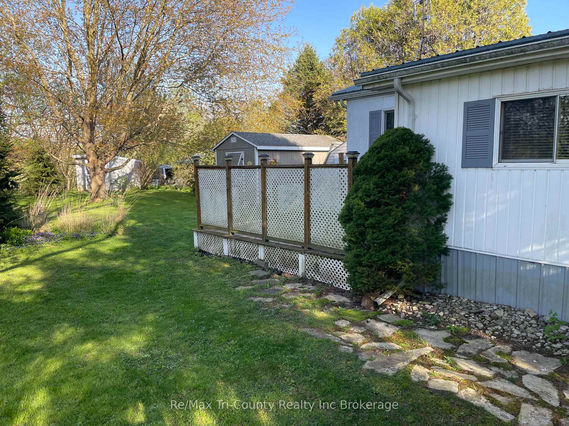Photo 4 of Unit 22, 4899 Plank Line, Bayham, Rural Bayham — HOMEH