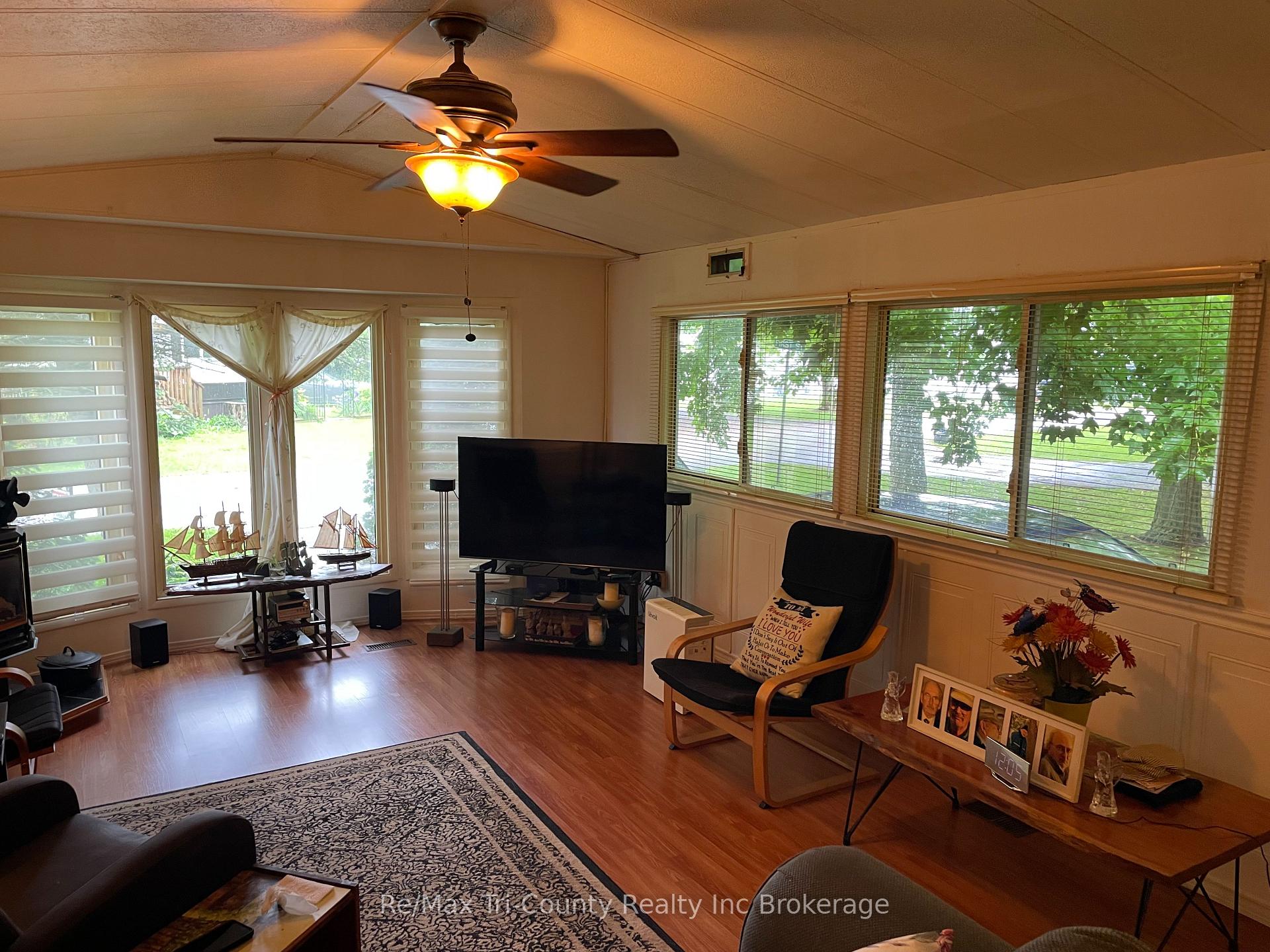 Photo 5 of Unit 22, 4899 Plank Line, Bayham, Rural Bayham — HOMEH