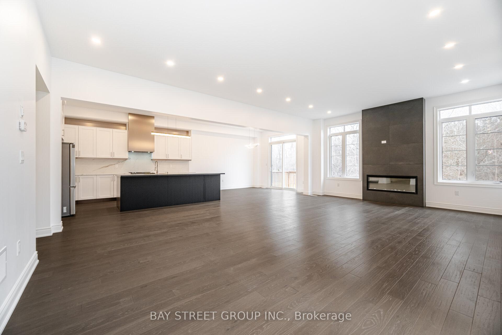 Photo 16 of 339 Mactier Drive, Vaughan, Kleinburg — HOMEH