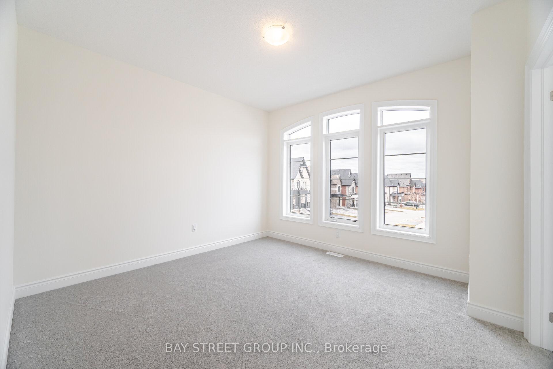 Photo 25 of 339 Mactier Drive, Vaughan, Kleinburg — HOMEH