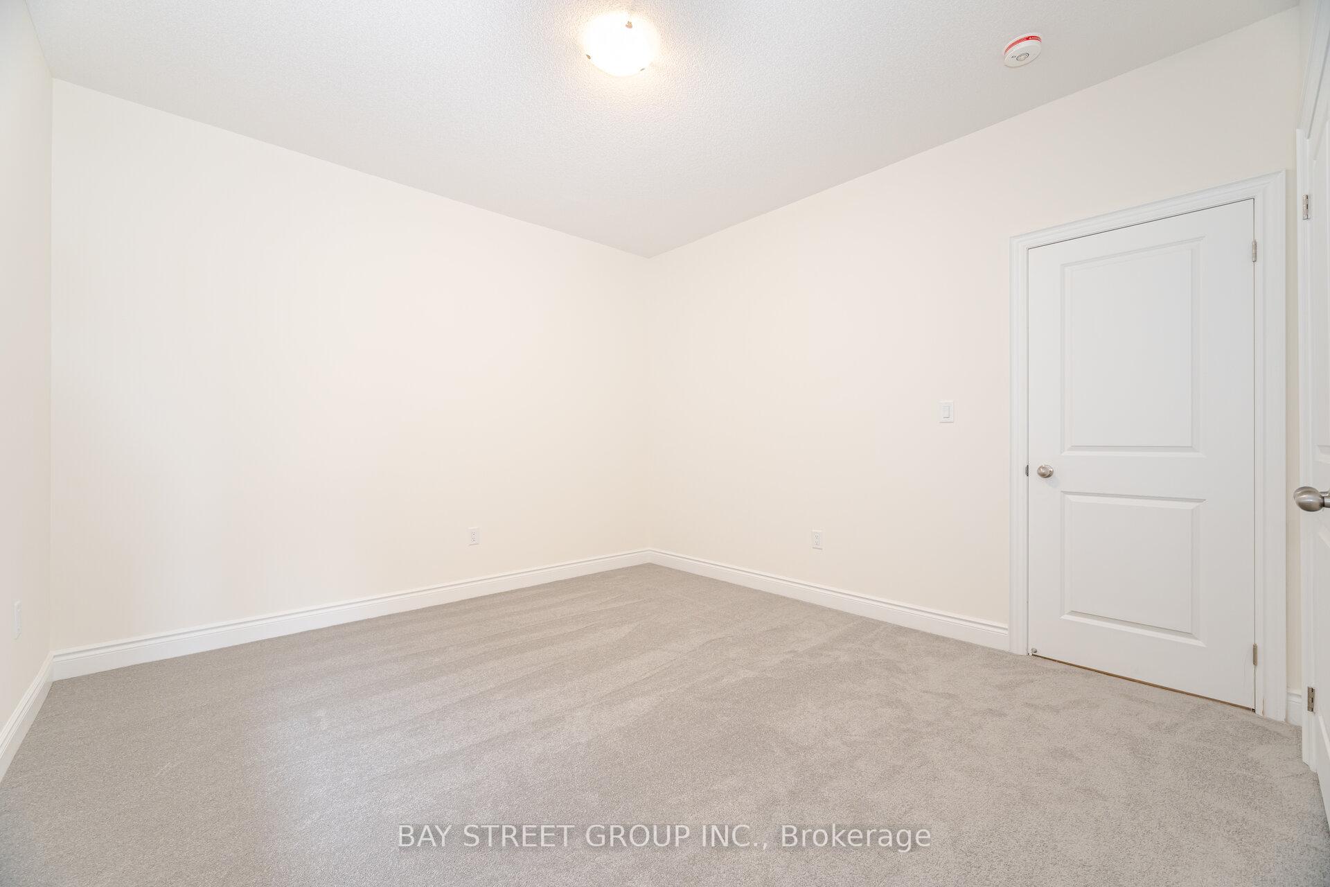 Photo 33 of 339 Mactier Drive, Vaughan, Kleinburg — HOMEH