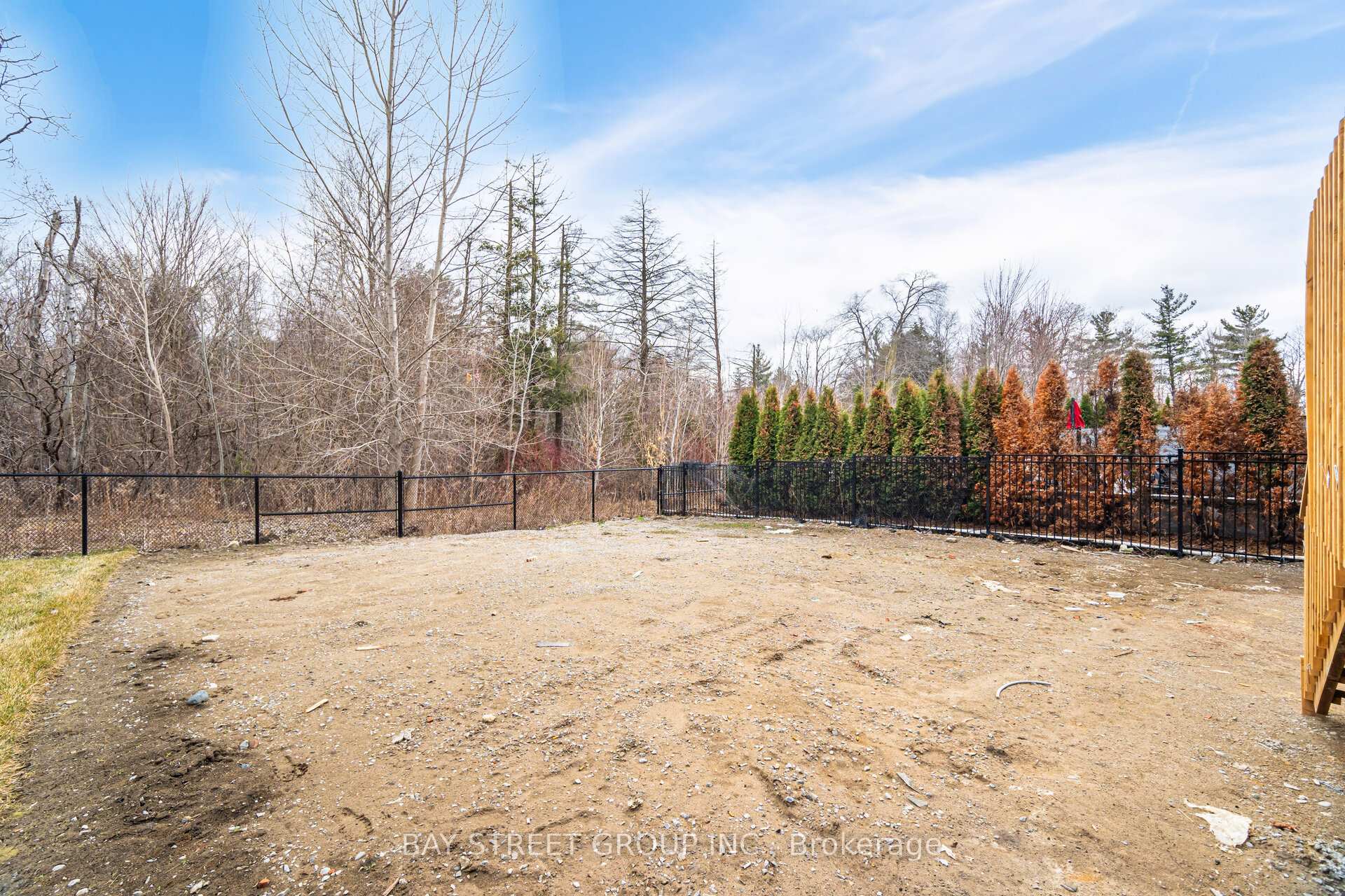 Photo 35 of 339 Mactier Drive, Vaughan, Kleinburg — HOMEH