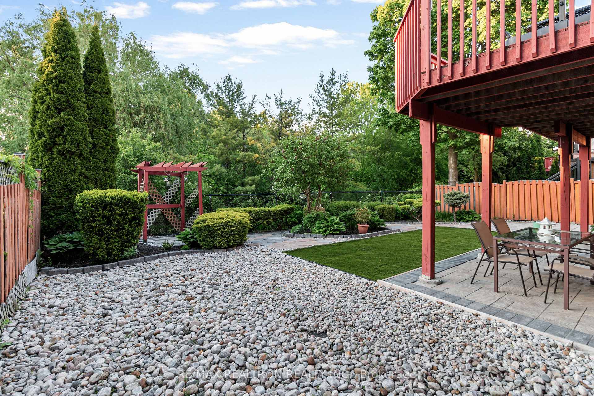 Photo 33 of 56 Sadot Court, Vaughan, Beverley Glen — HOMEH