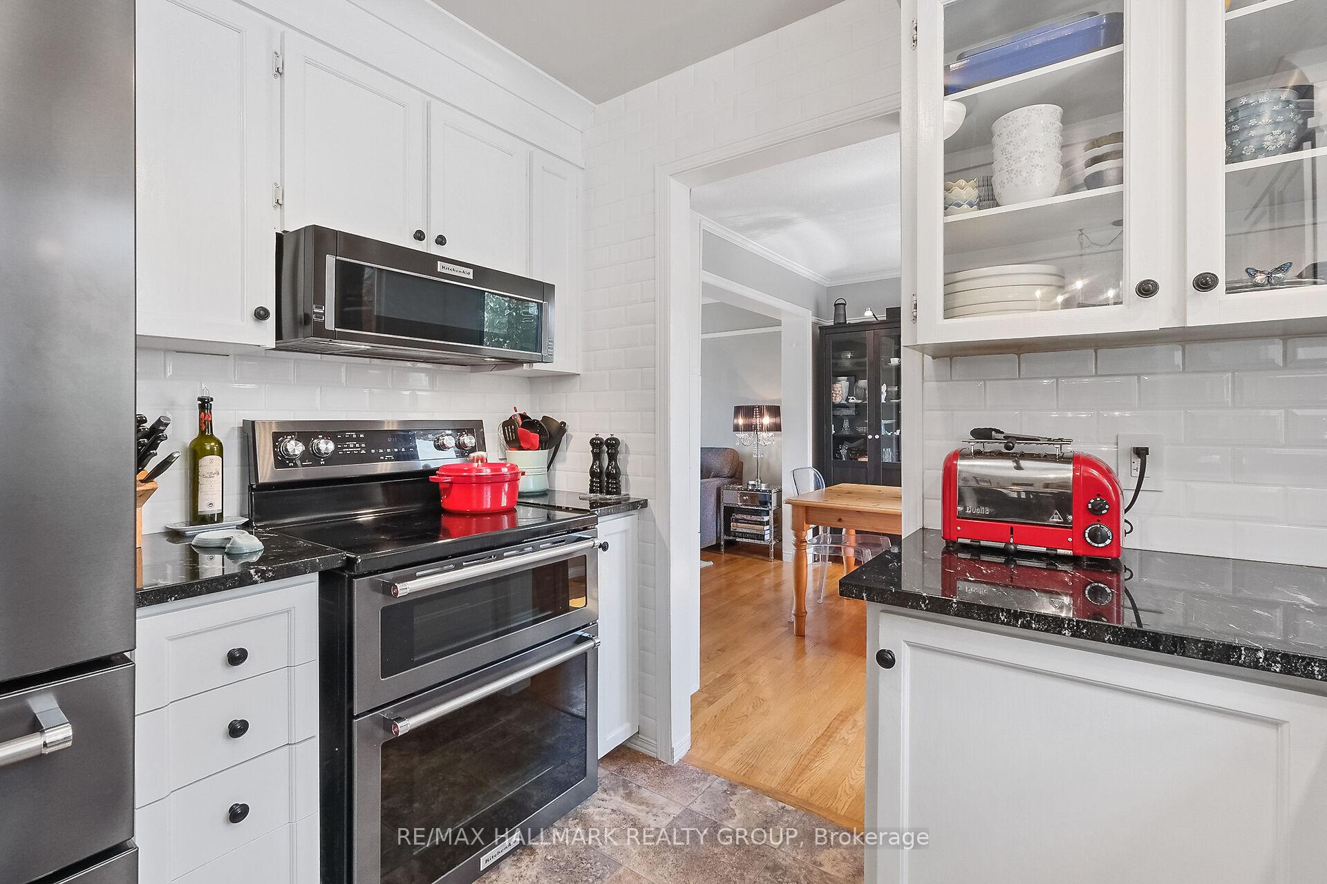 Photo 19 of 1352 Baden Avenue, Ottawa, Emerald Woods/Sawmill Creek — HOMEH