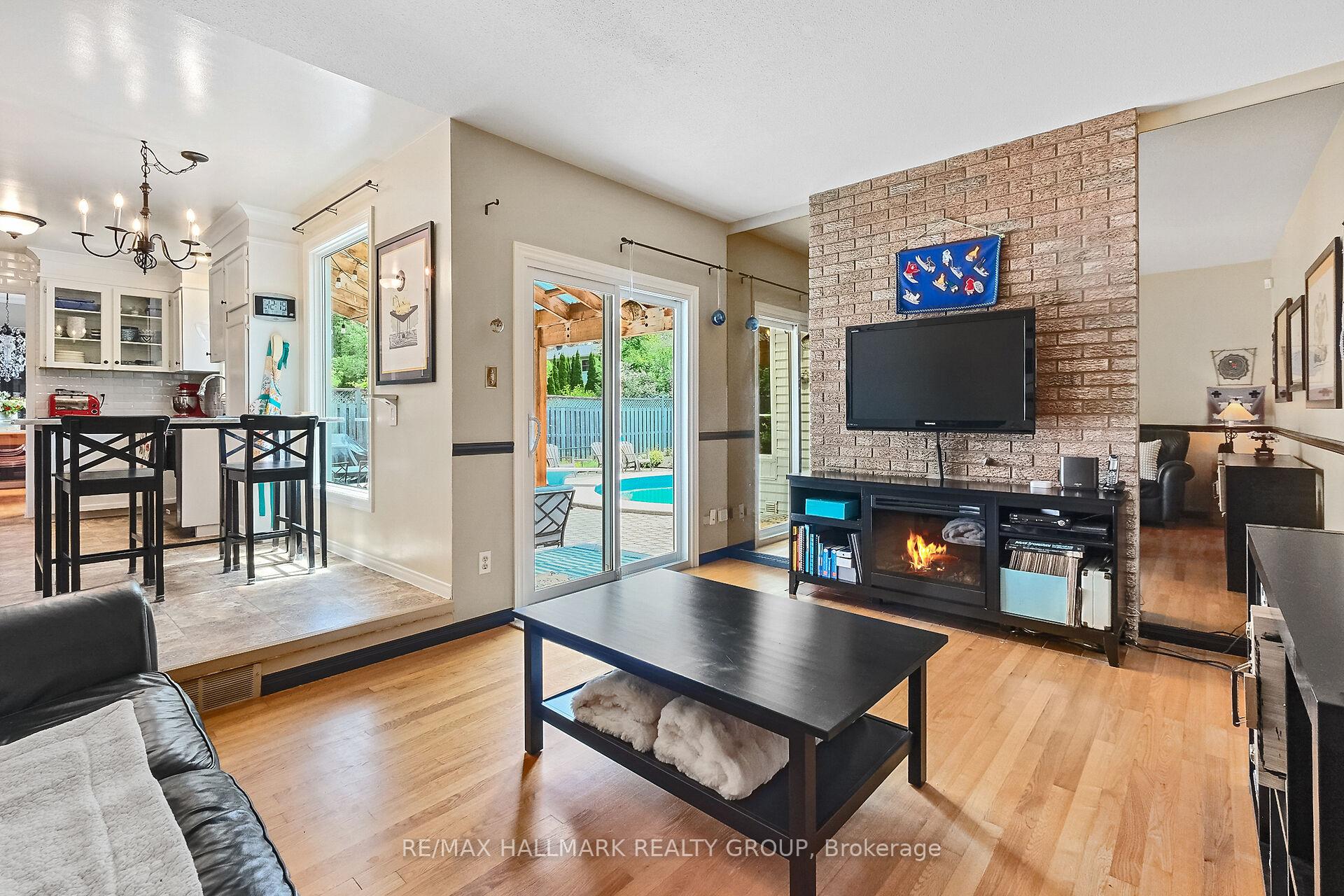 Photo 21 of 1352 Baden Avenue, Ottawa, Emerald Woods/Sawmill Creek — HOMEH