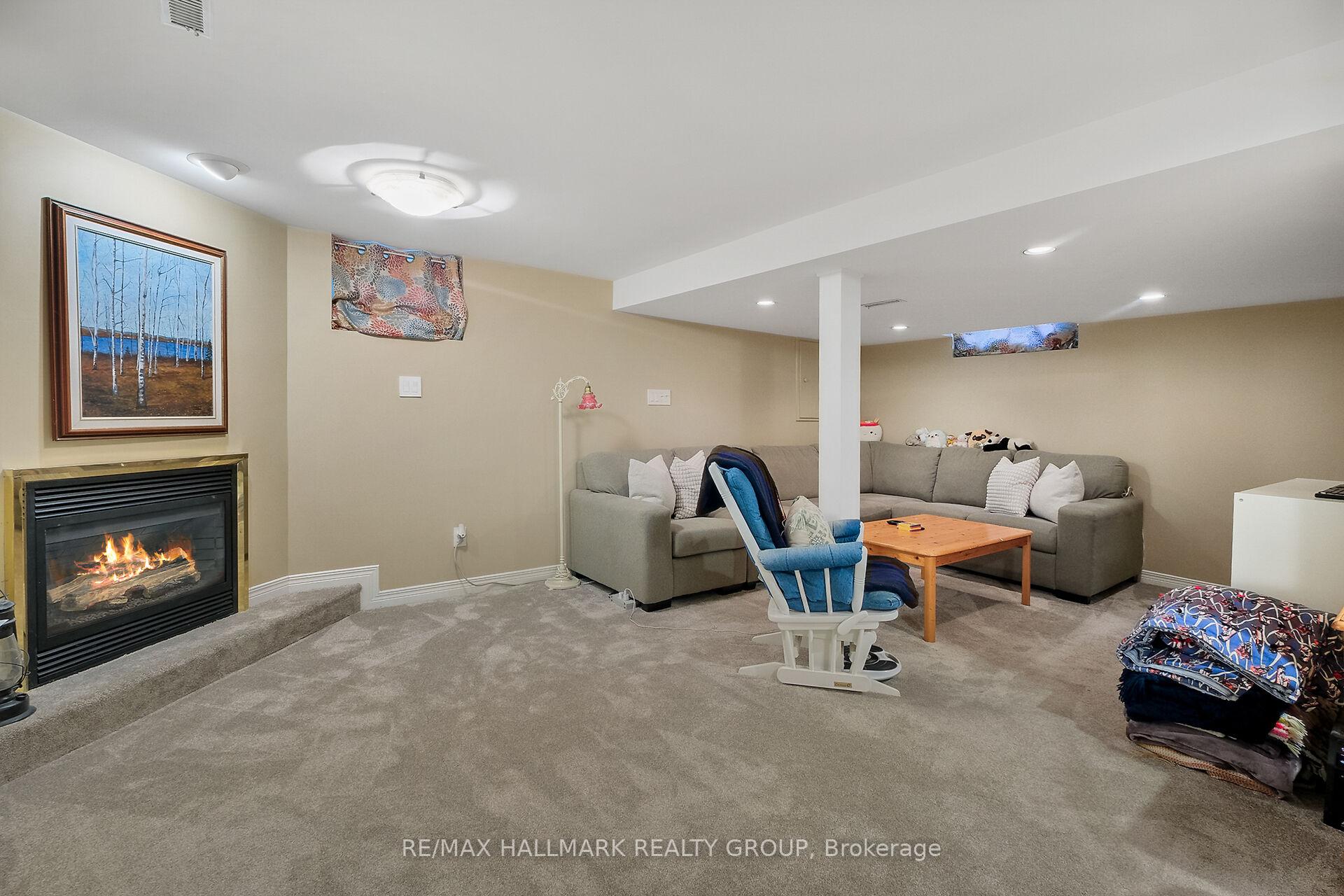 Photo 33 of 1352 Baden Avenue, Ottawa, Emerald Woods/Sawmill Creek — HOMEH