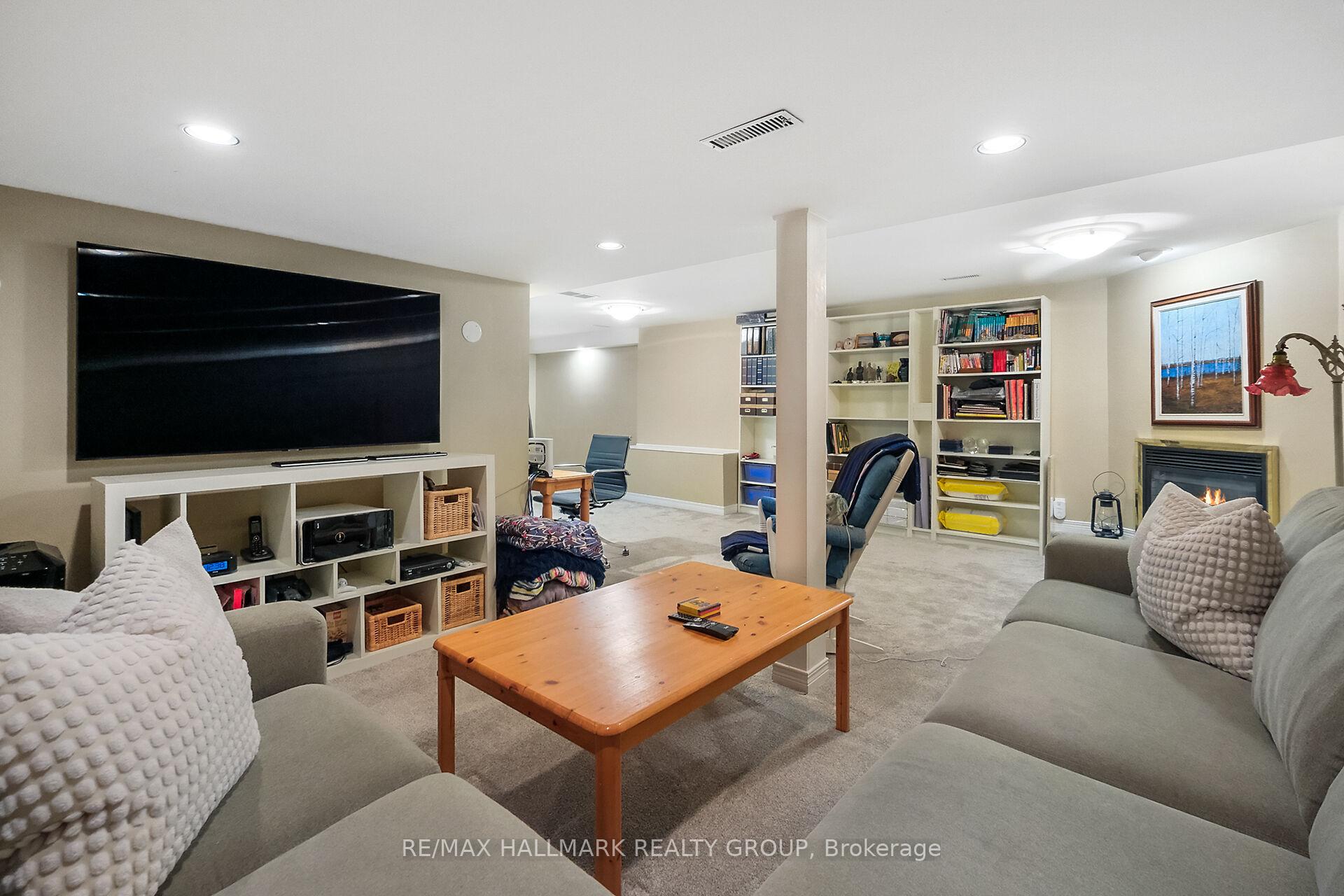 Photo 39 of 1352 Baden Avenue, Ottawa, Emerald Woods/Sawmill Creek — HOMEH