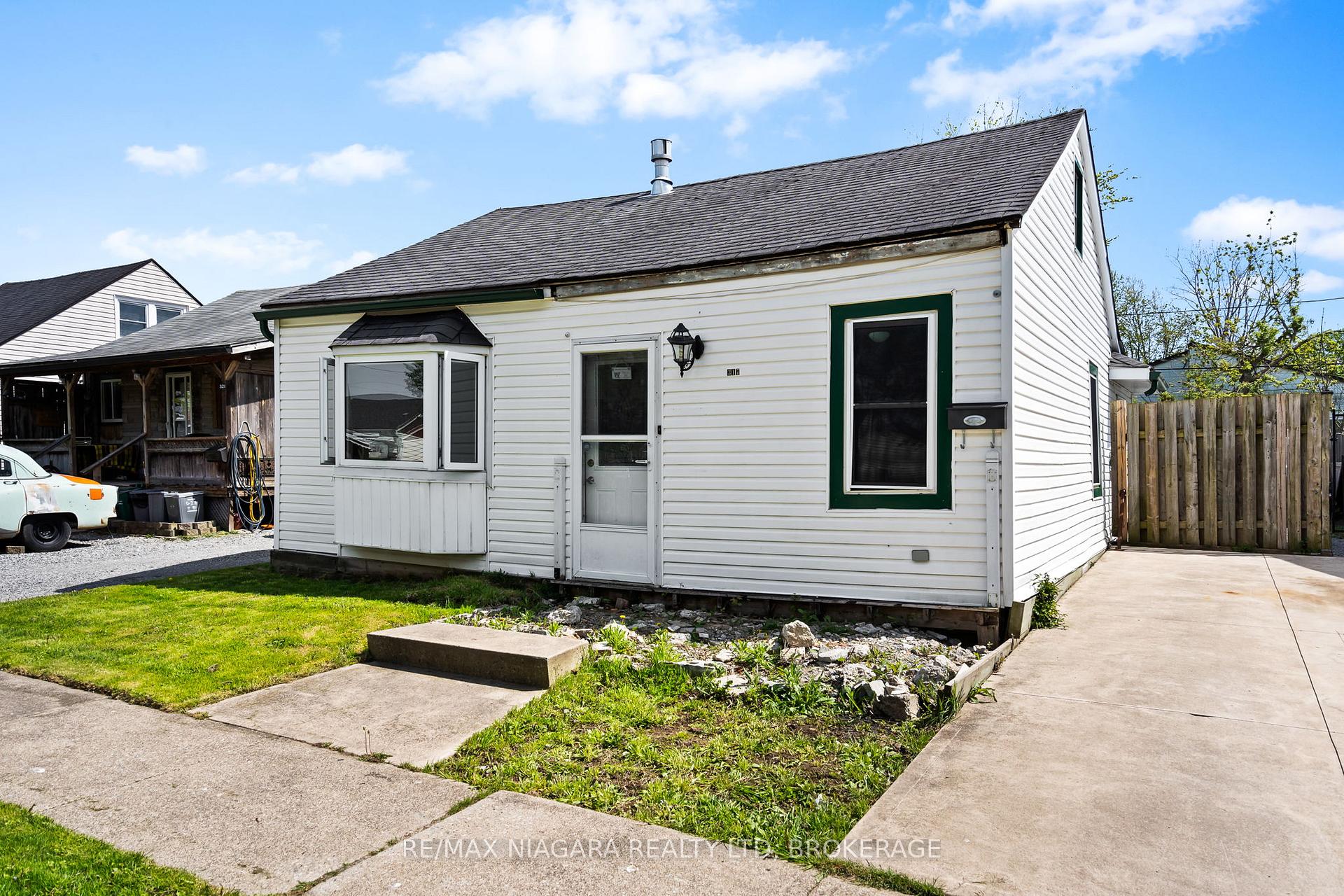 Front of 317 Simpson Avenue