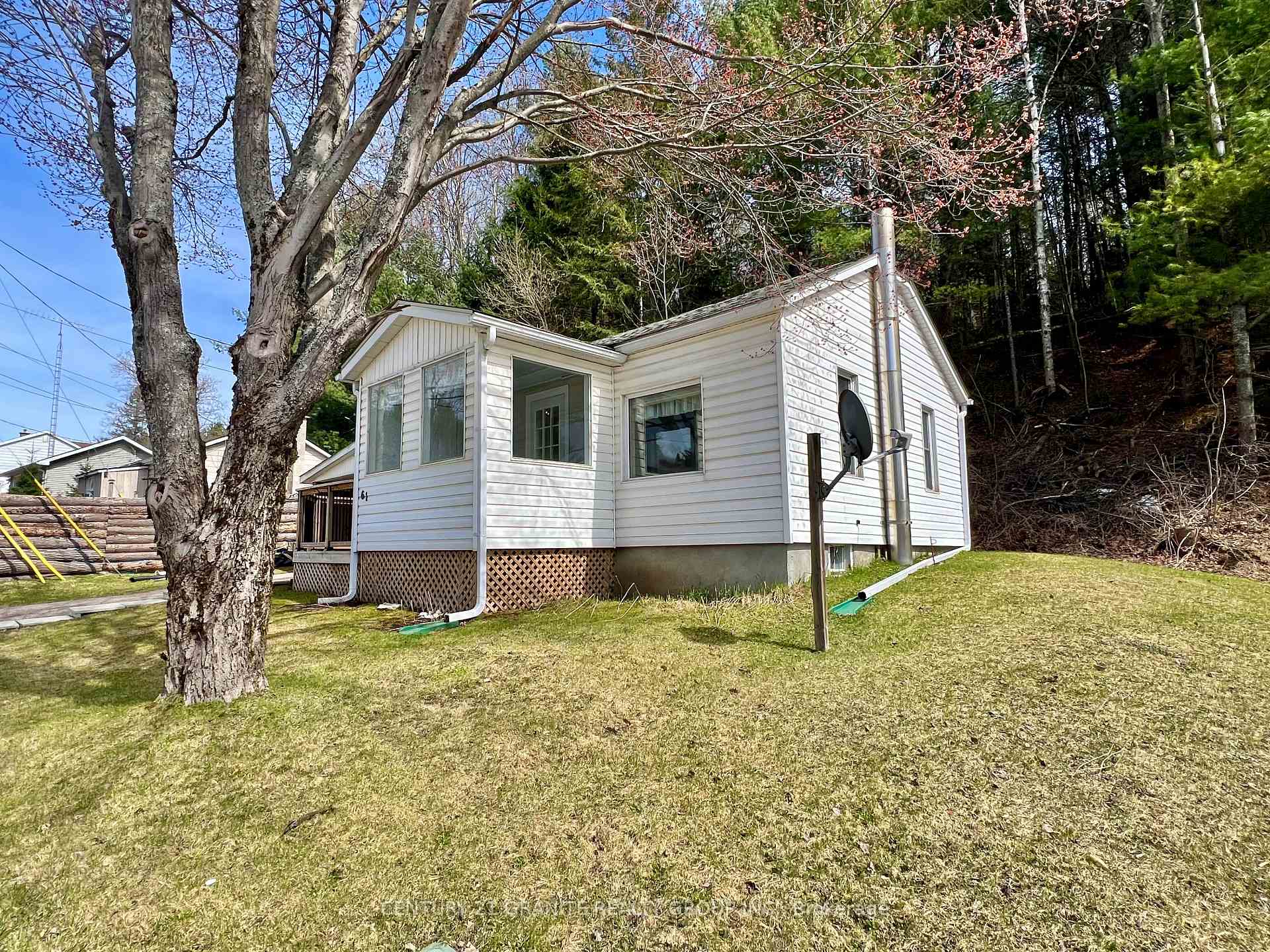 Photo 29 of 61 Bridge Street E, Bancroft, Bancroft Ward — HOMEH