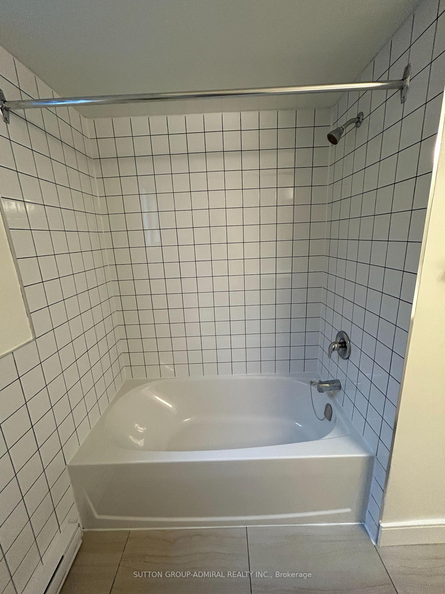 Photo 10 of Unit 2, 753 Cochrane Street, Whitby, Downtown Whitby — HOMEH