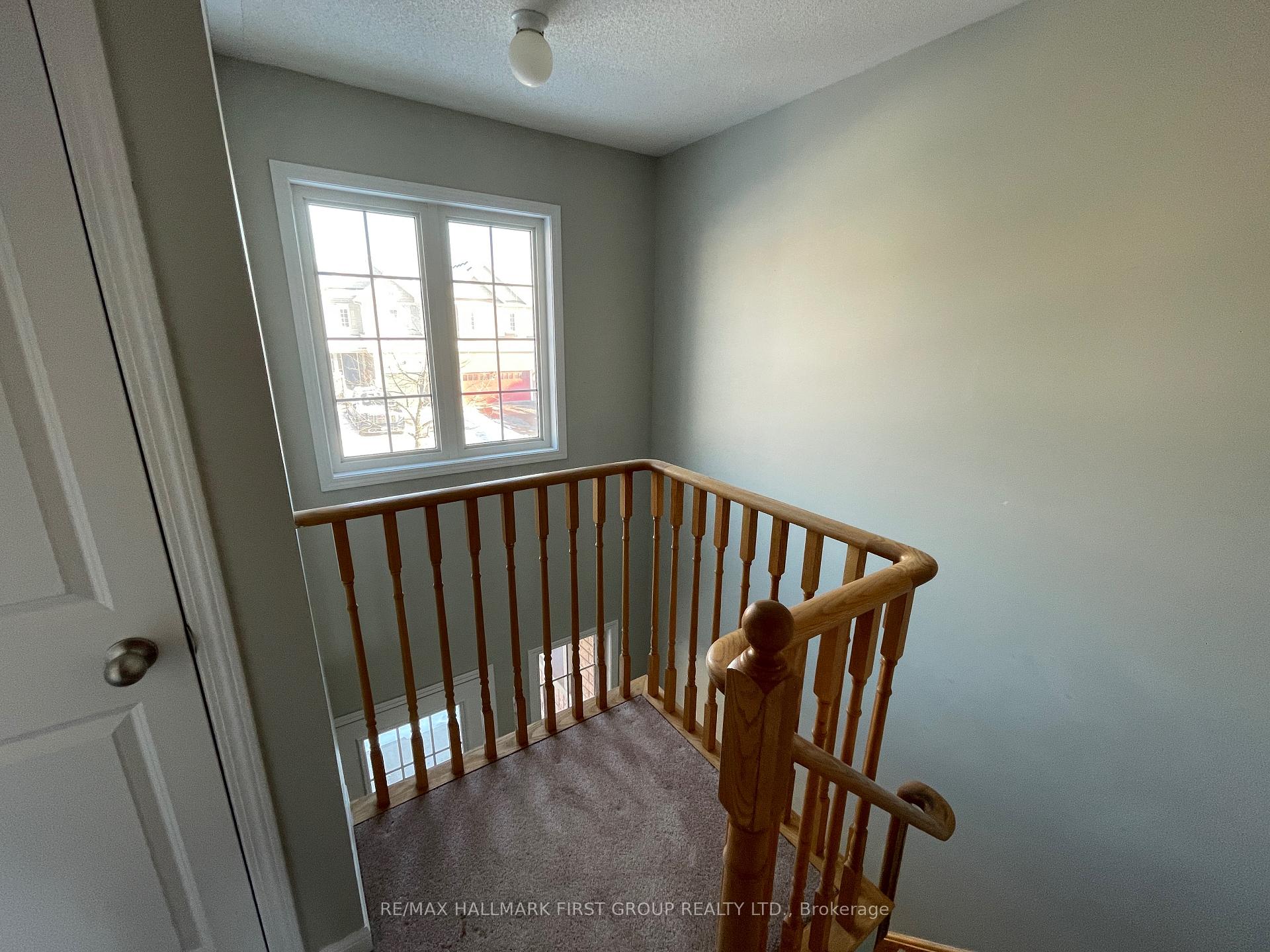 Photo 5 of 6 Devlin Crescent, Whitby, Blue Grass Meadows — HOMEH