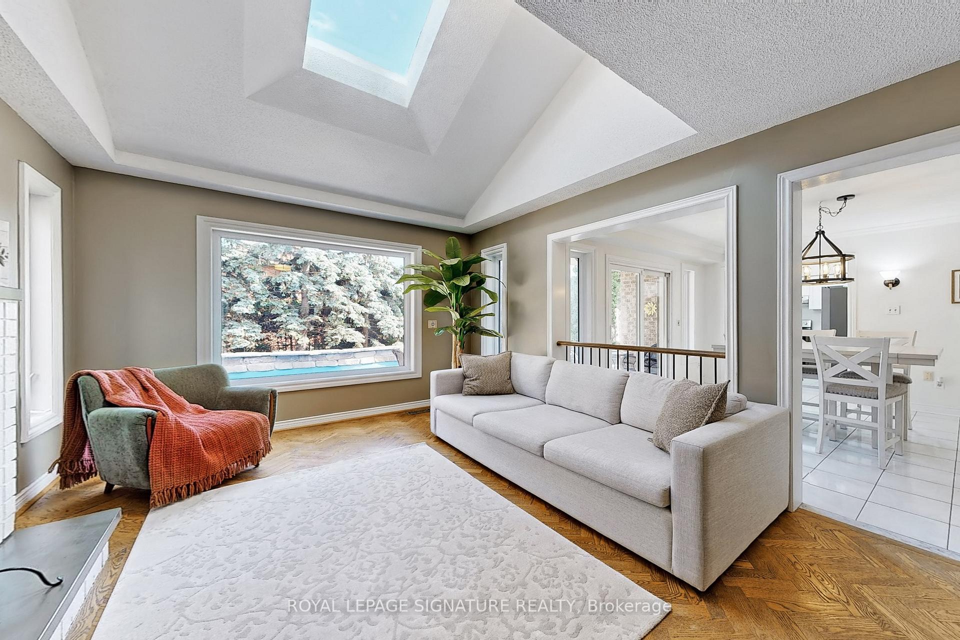 Photo 10 of 63 Kilbride Drive, Whitby, Pringle Creek — HOMEH